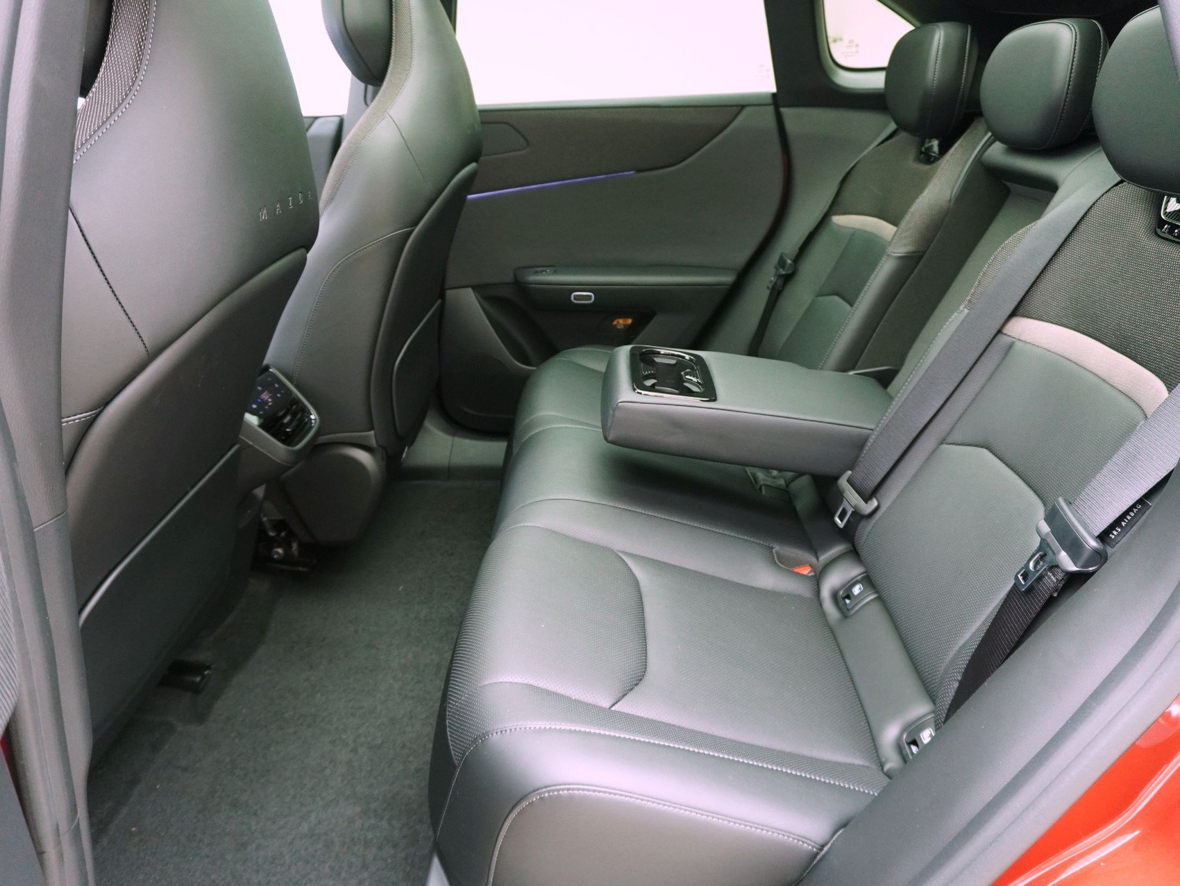 MAZDA CX-6e Takumi-image-23