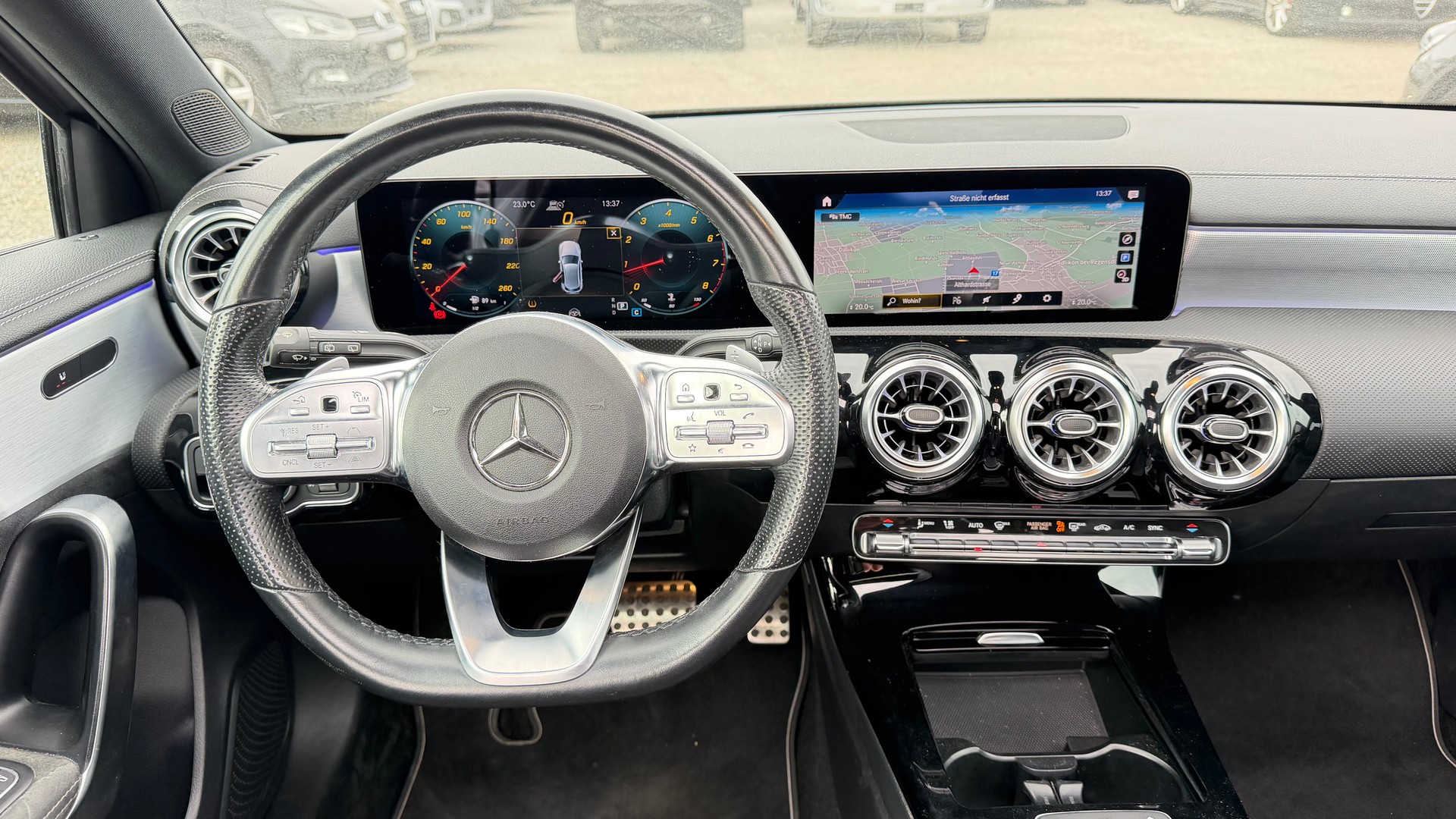 MERCEDES-BENZ A 250 4Matic Progressive 7G-DCT-image-6