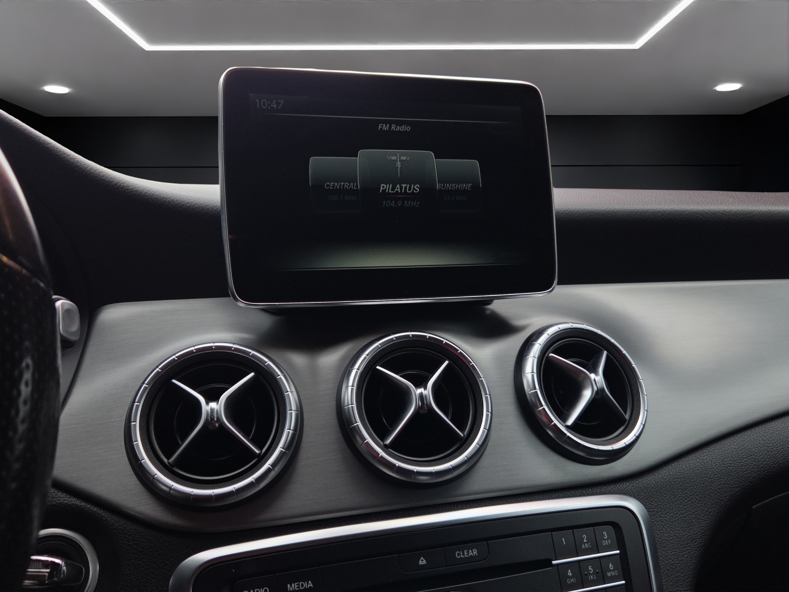 MERCEDES-BENZ CLA 220 CDI AMG Line 4Mat-image-6