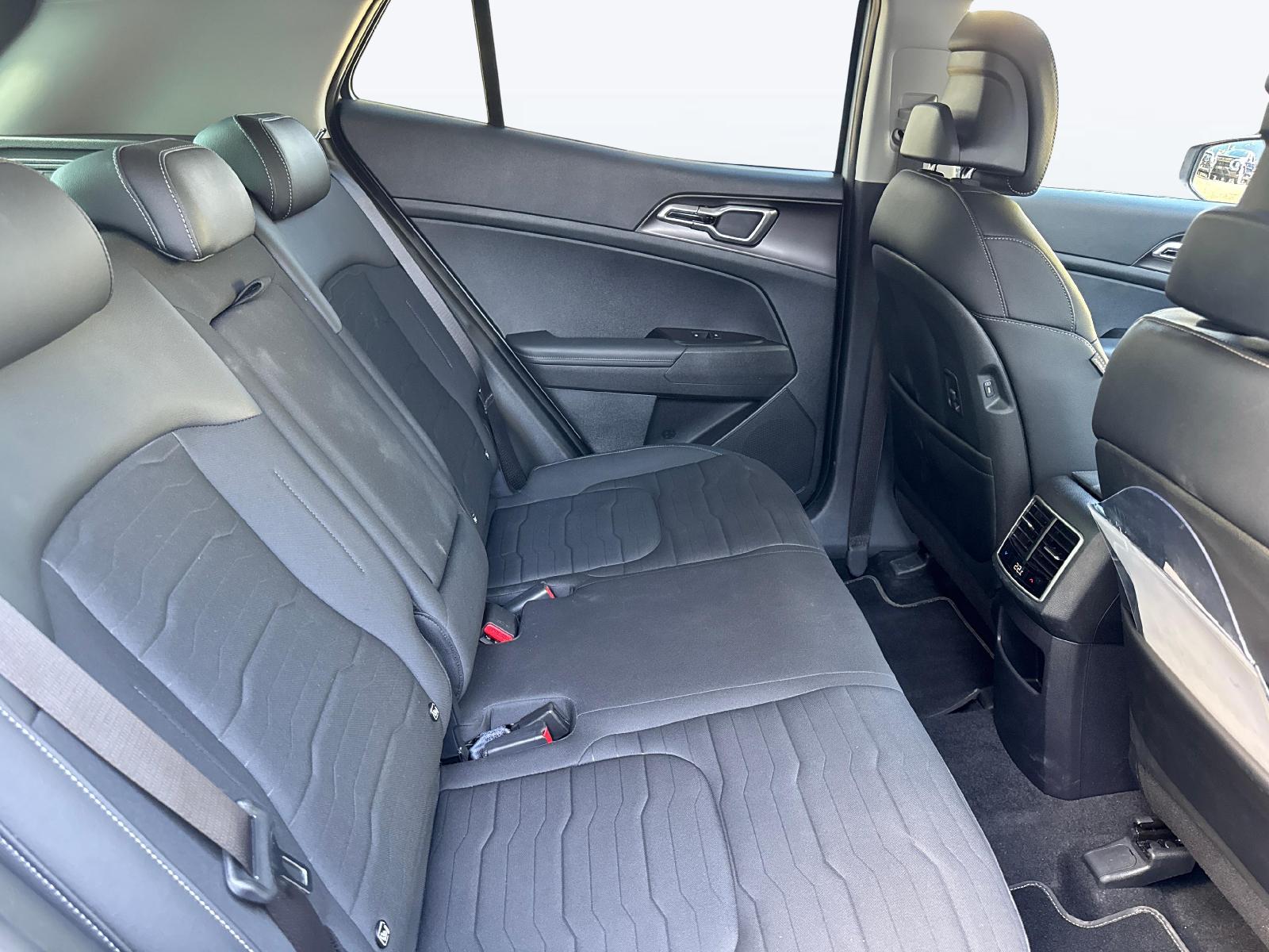 KIA Sportage 1.6 T-GDi Hybrid Power Edition-image-9
