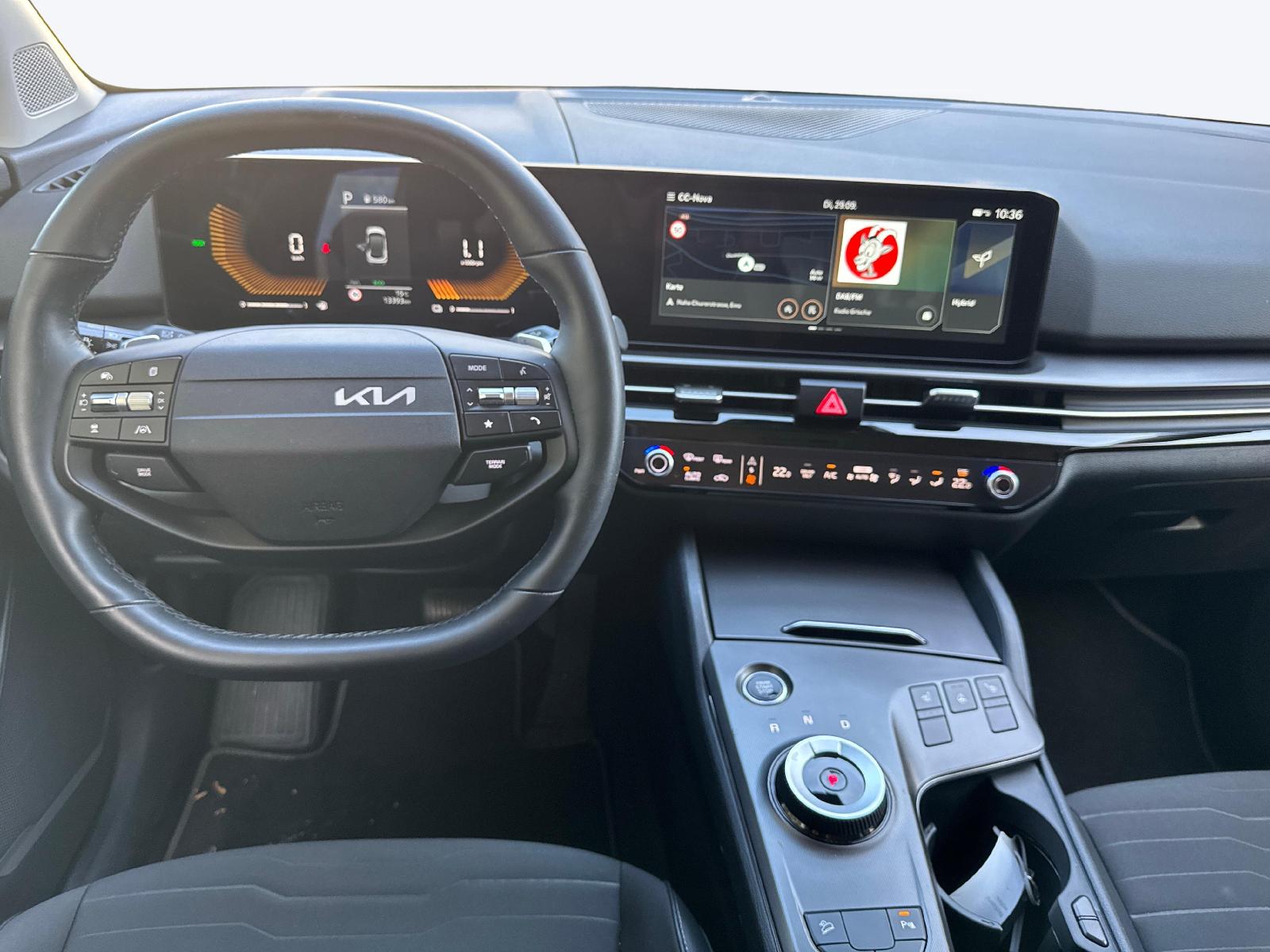 KIA Sportage 1.6 T-GDi Hybrid Power Edition-image-8
