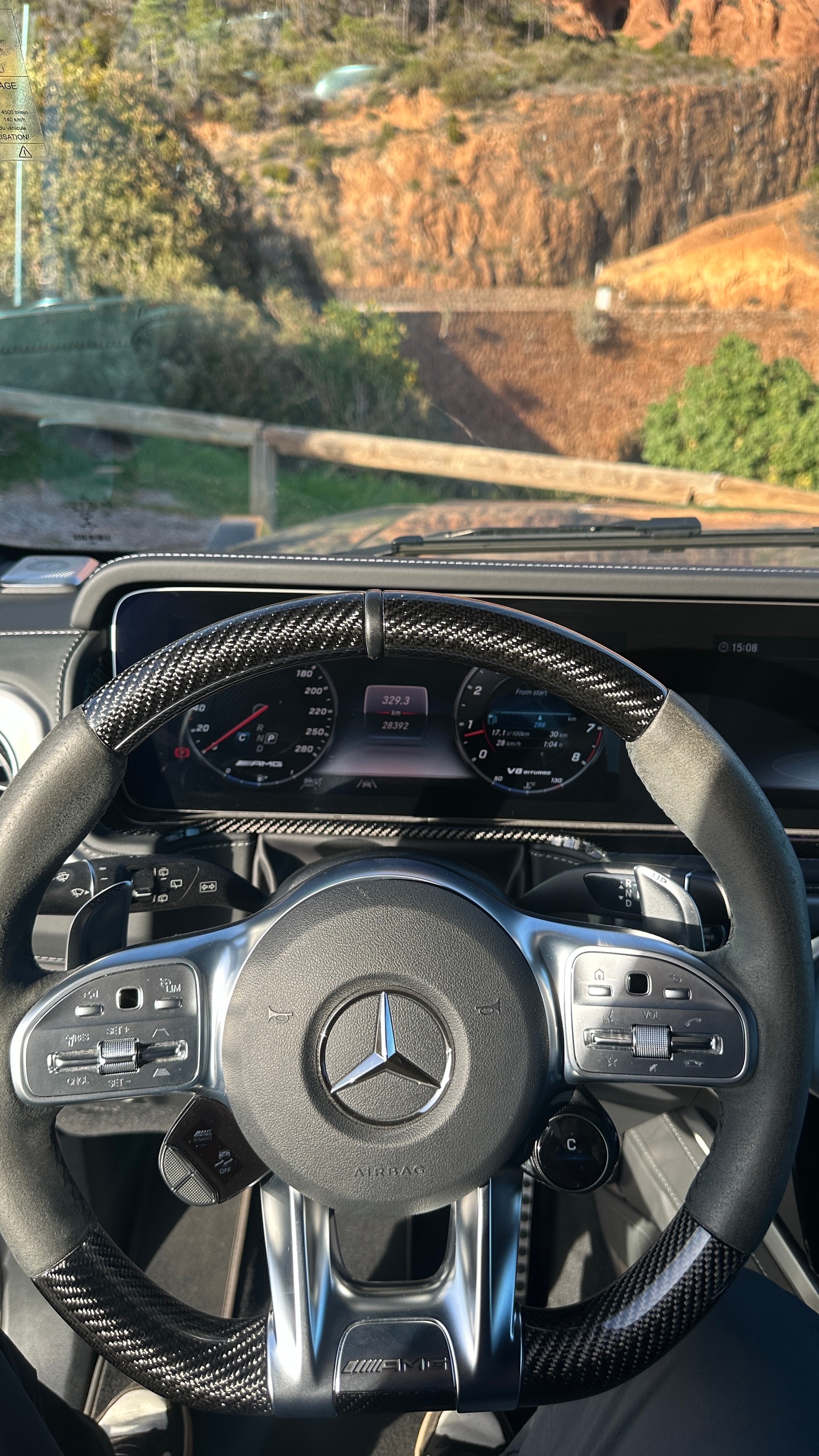 MERCEDES-BENZ G 63 AMG-image-11