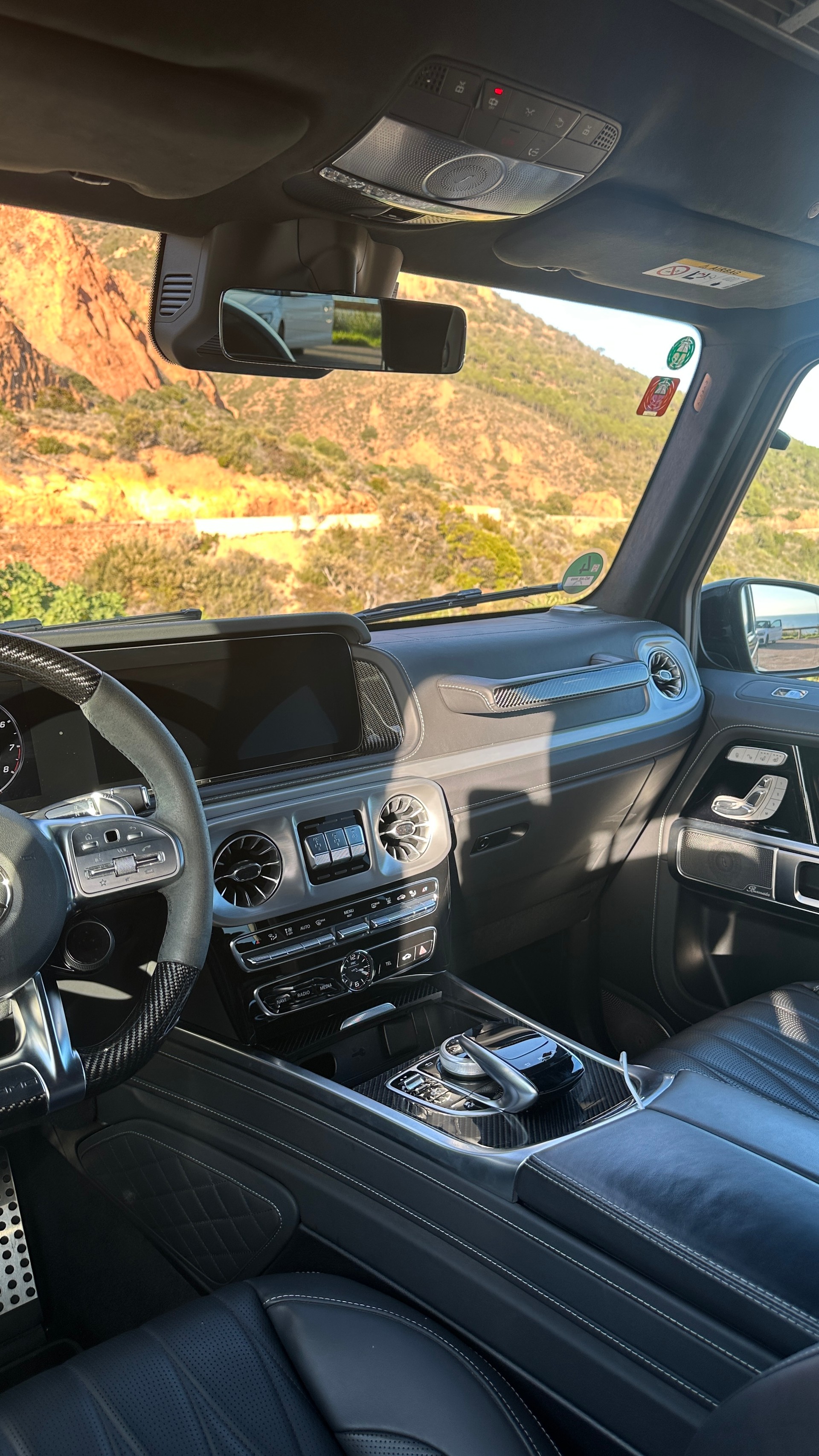 MERCEDES-BENZ G 63 AMG-image-18