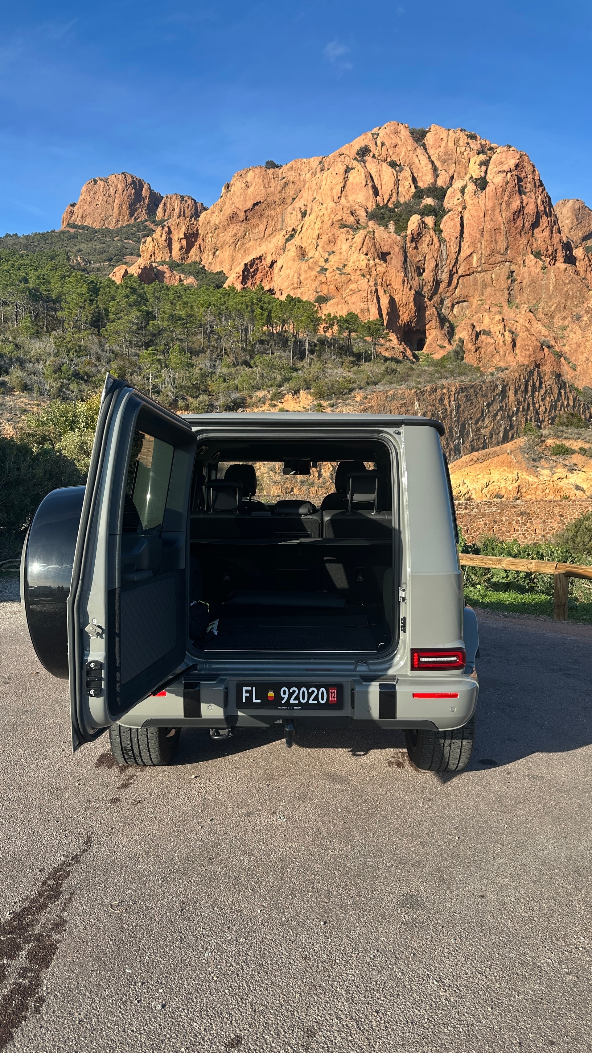 MERCEDES-BENZ G 63 AMG-image-7