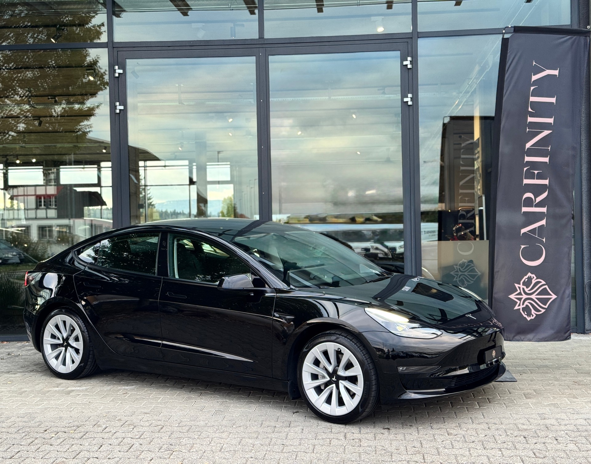 TESLA Model 3 Long Range Dual Motor AWD / AMD Ryzen-image-0