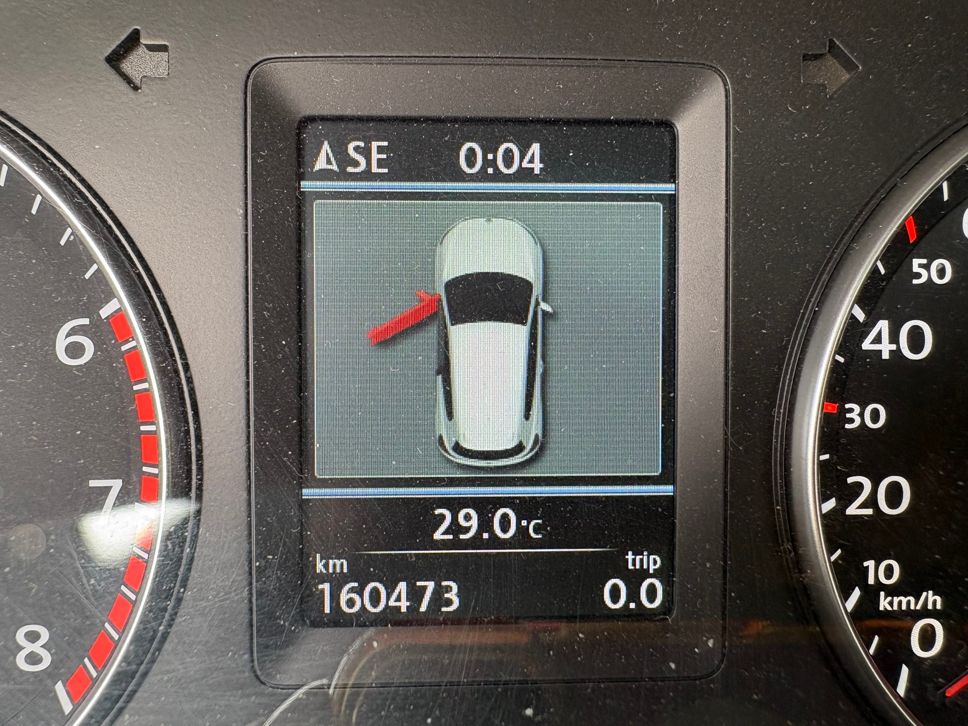 VW Scirocco 1.4 TSI BMT R-Line Design-image-10