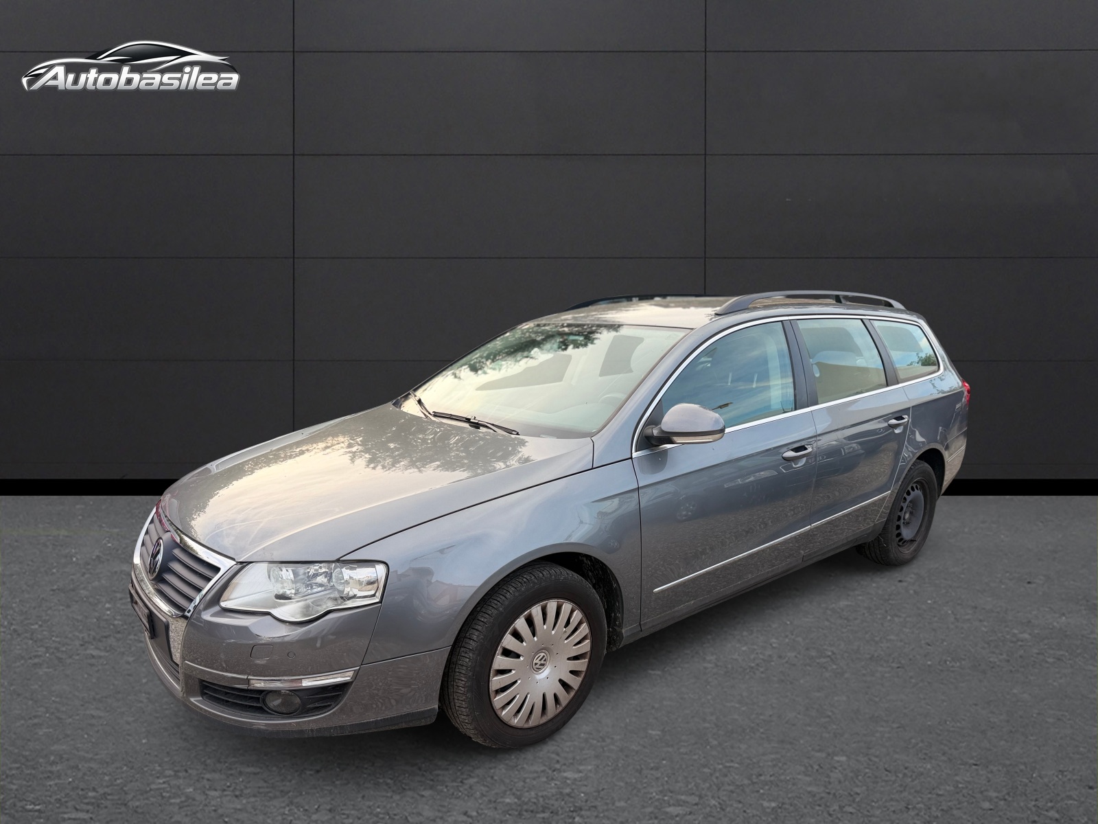 VW Passat Variant 2.0 TDI Comfortline-showroom-element-1