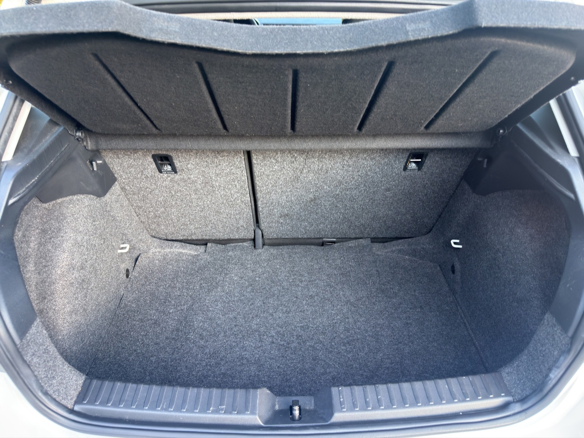 SEAT Ibiza 1.0 EcoTSI Sol-image-18
