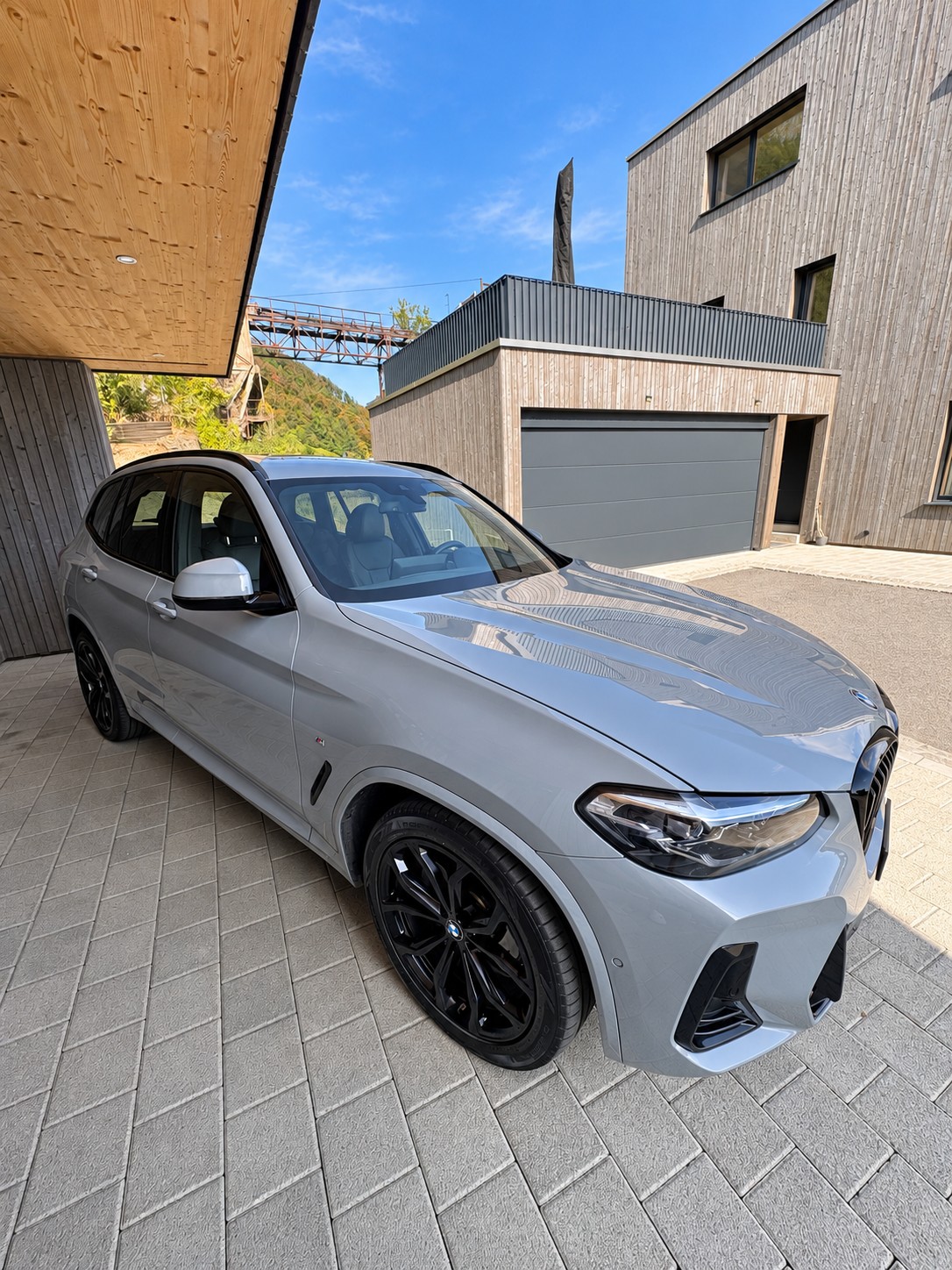 BMW BMW X3 xDrive 48V 20d M Sport-image-2