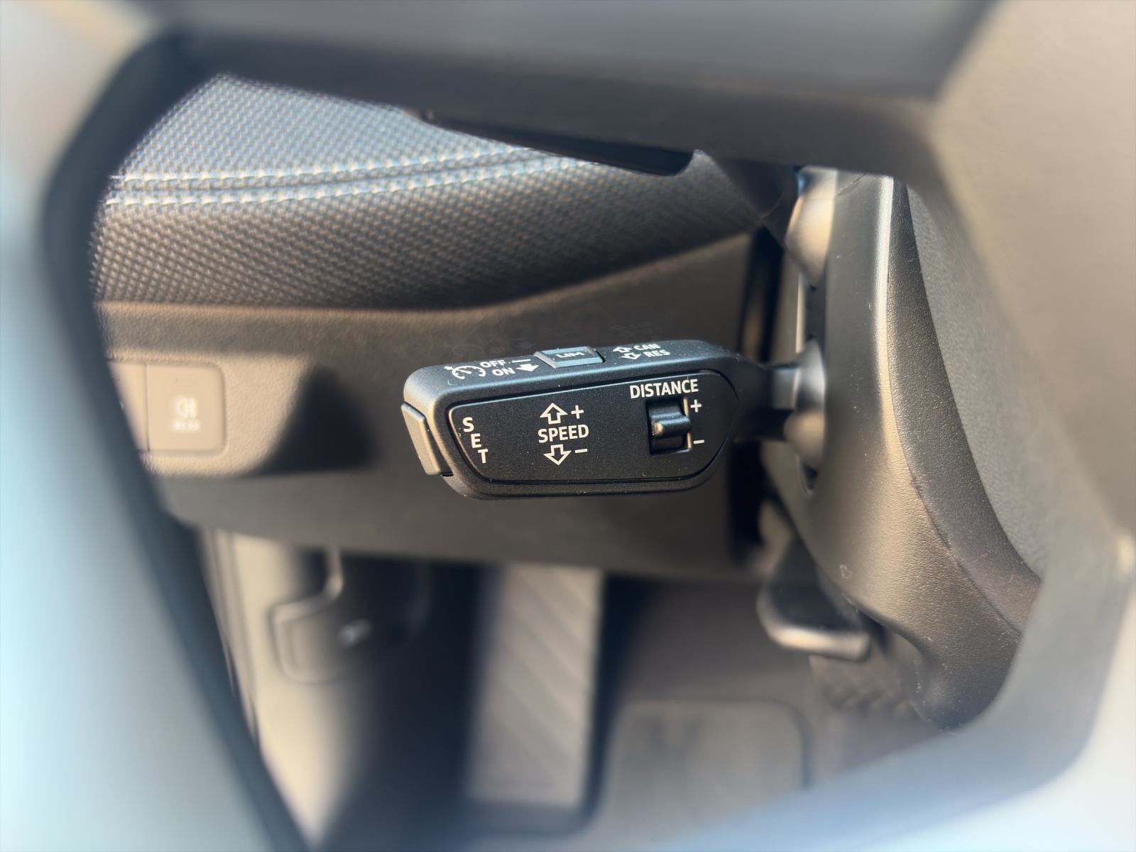 AUDI A3 Sportback TFSI 85 kW Ambition S-tronic-image-14