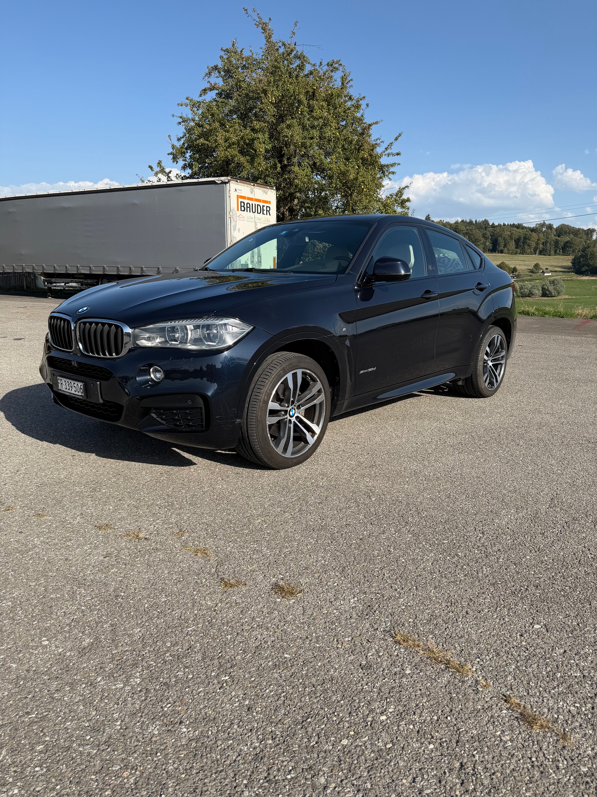 BMW 30d xDrive-image-0