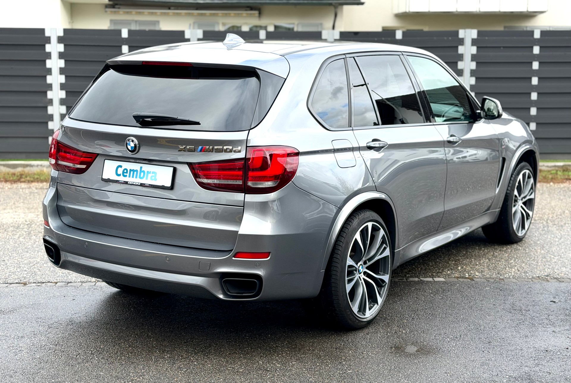 BMW X5 xDrive M50d Pure M Sport Plus Steptronic-image-5