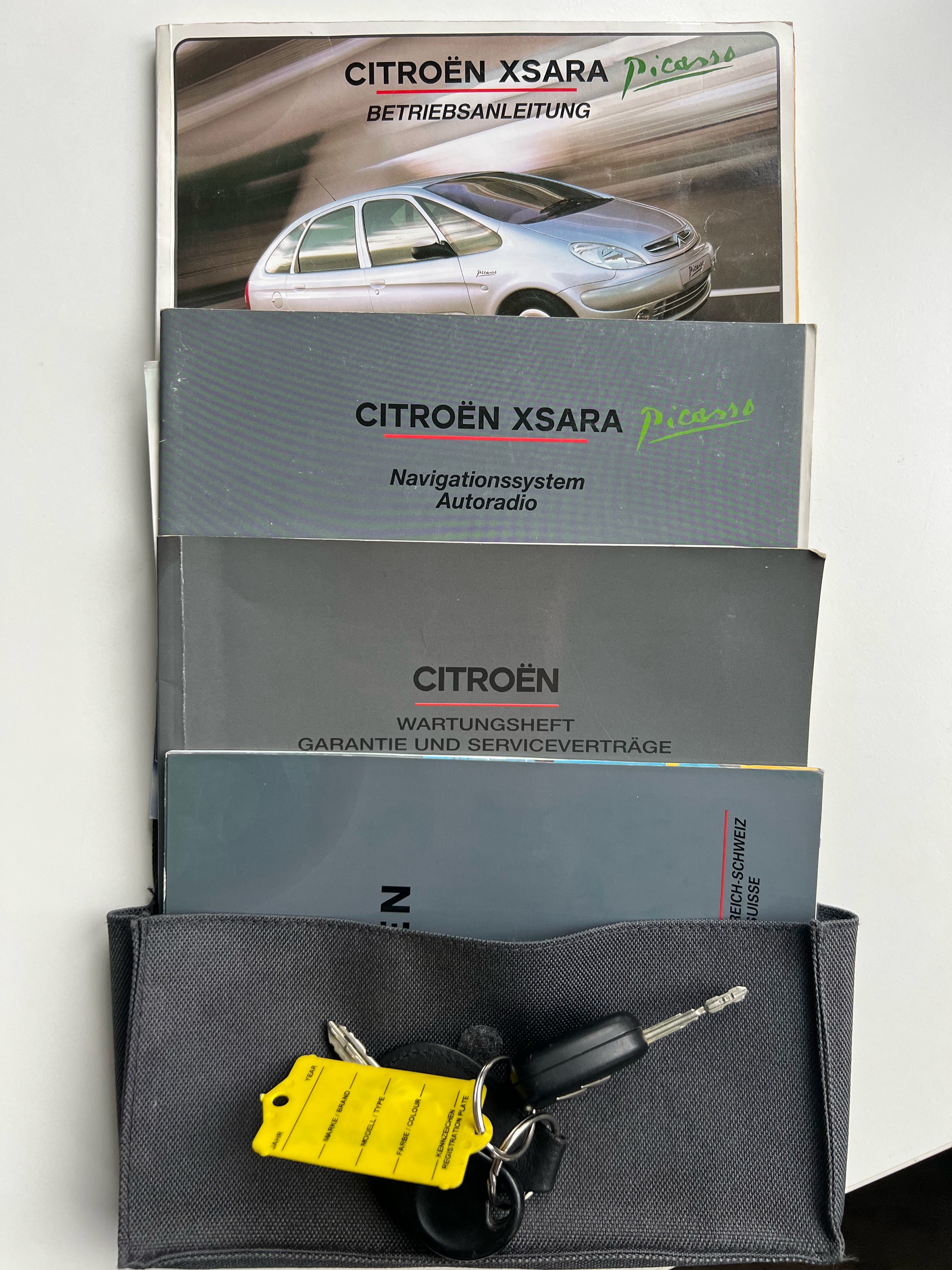 CITROEN Xsara Picasso 2.0i 16V Exclusive Automatic-image-14