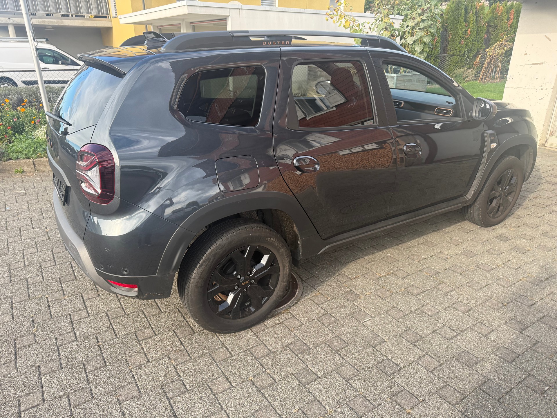 DACIA Duster TCe 150 Extreme EDC 4x2-image-3