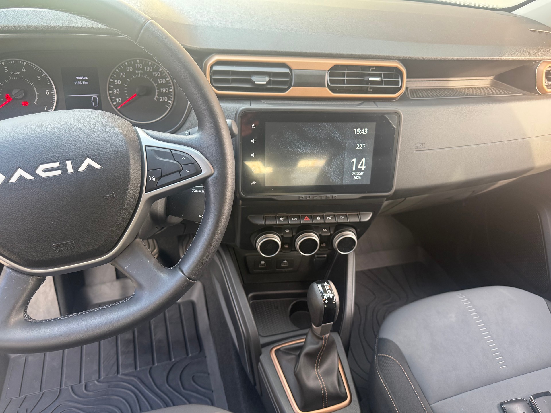 DACIA Duster TCe 150 Extreme EDC 4x2-image-8