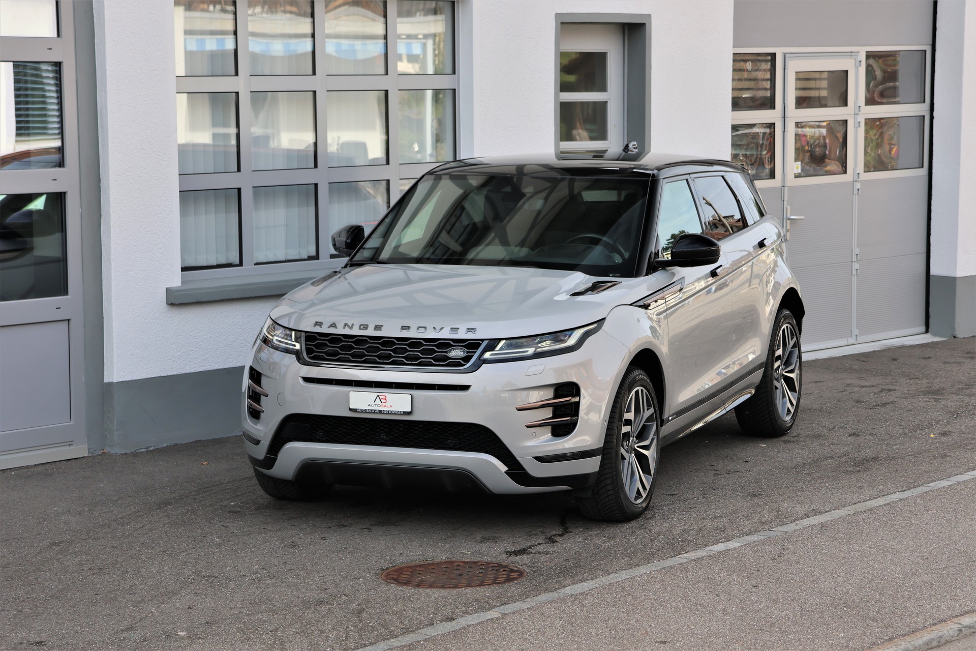 LAND ROVER Range Rover Evoque R-Dyn First Edi P 250 HSE AT9 (CH)-image-0