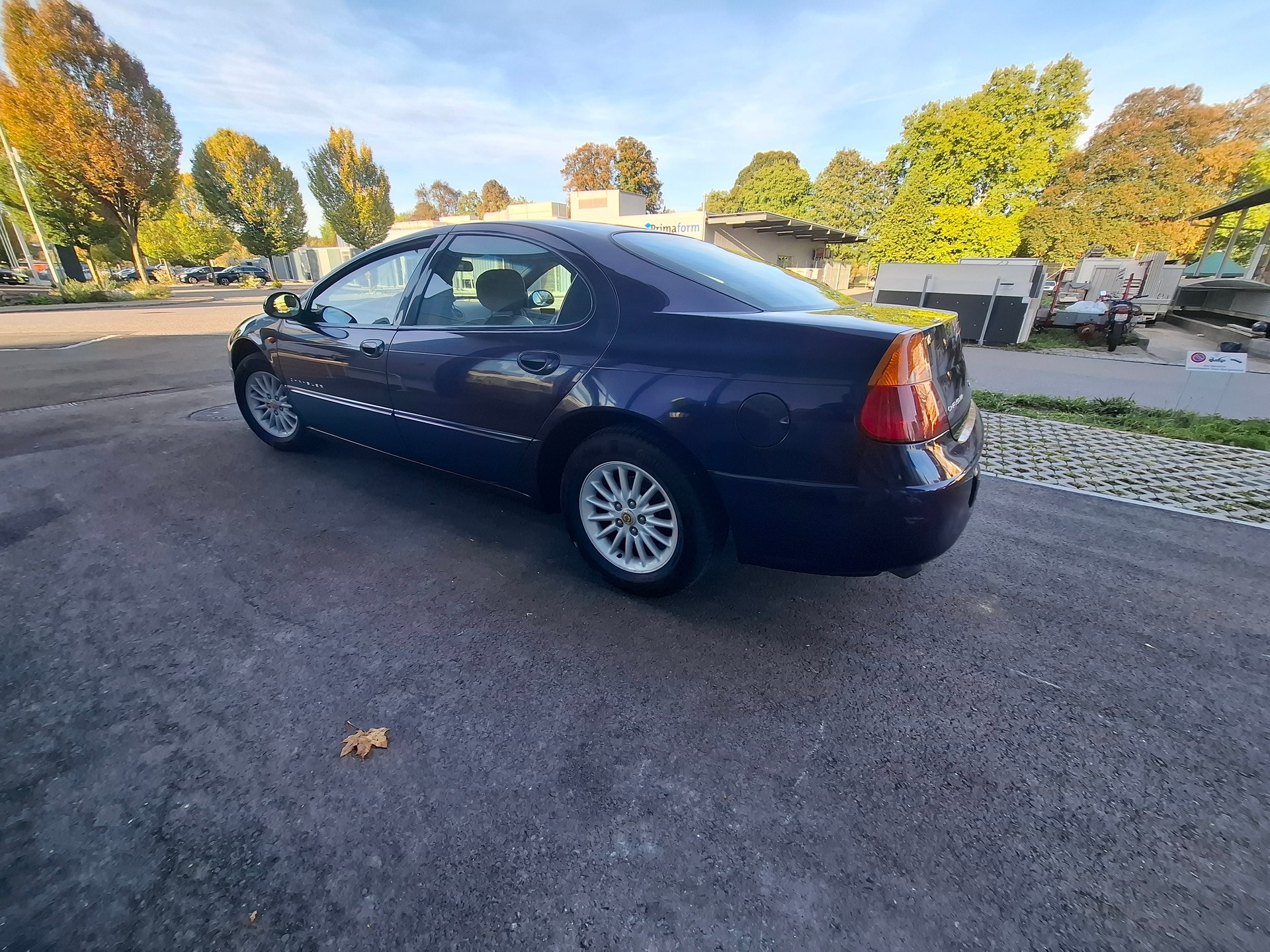 CHRYSLER 300M-image-3
