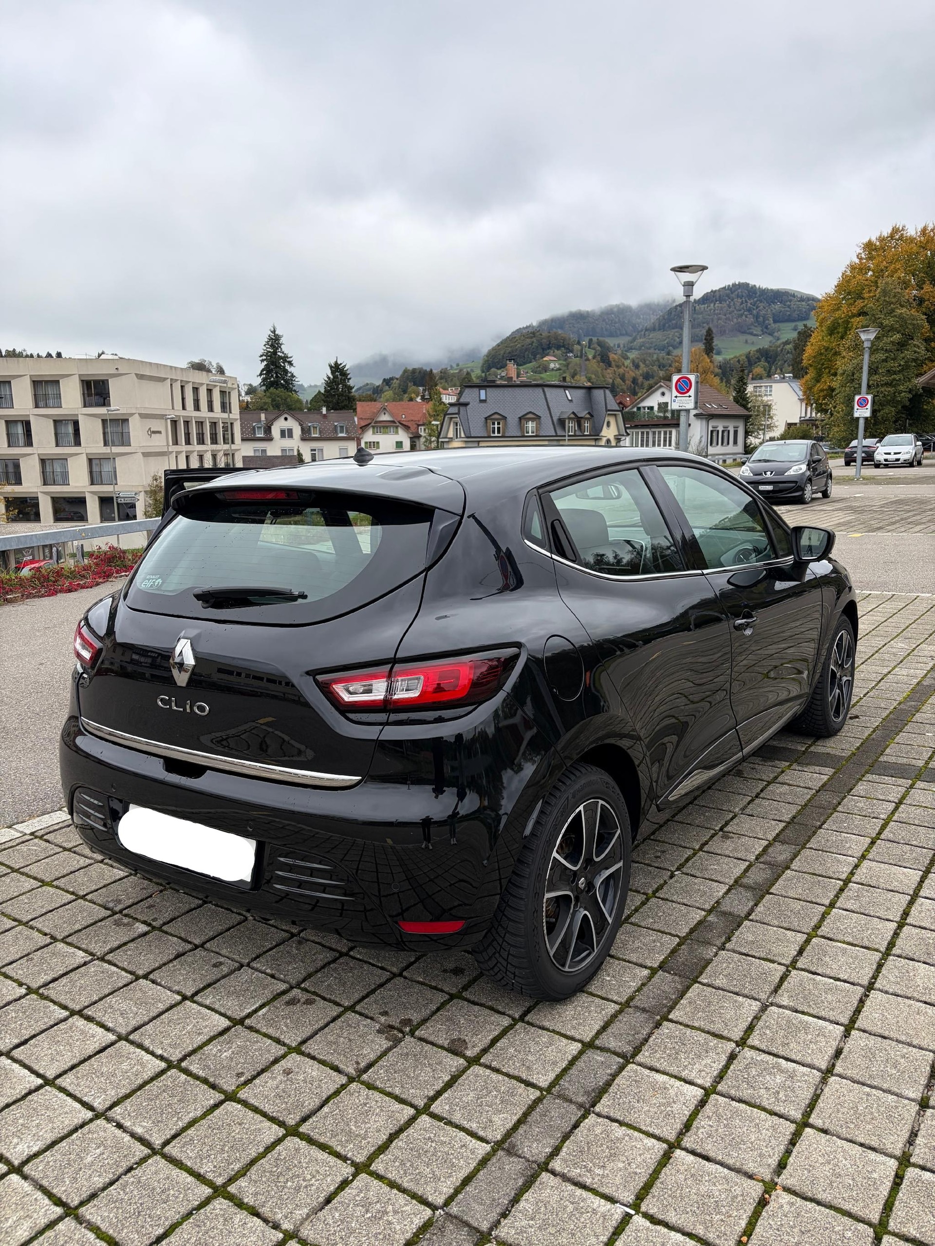 RENAULT 1.2 TCe 120 Intens S/S-image-1
