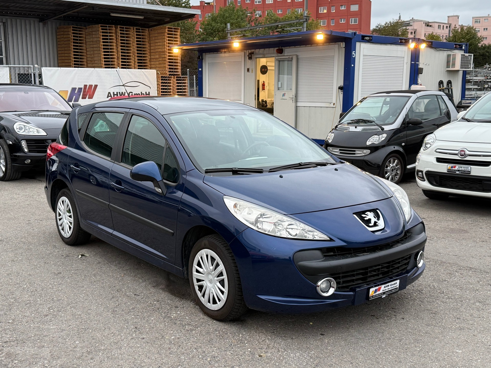 PEUGEOT 207 SW 1.6 16V Sport Automatic / Frisch ab MFK & Service / Rückfahrkamera / Klima / PDC / Tempomat / Panoramadach-image-2