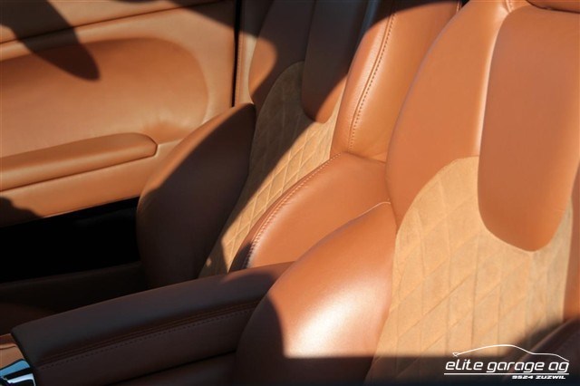 ASTON MARTIN Vanquish V12-image-5