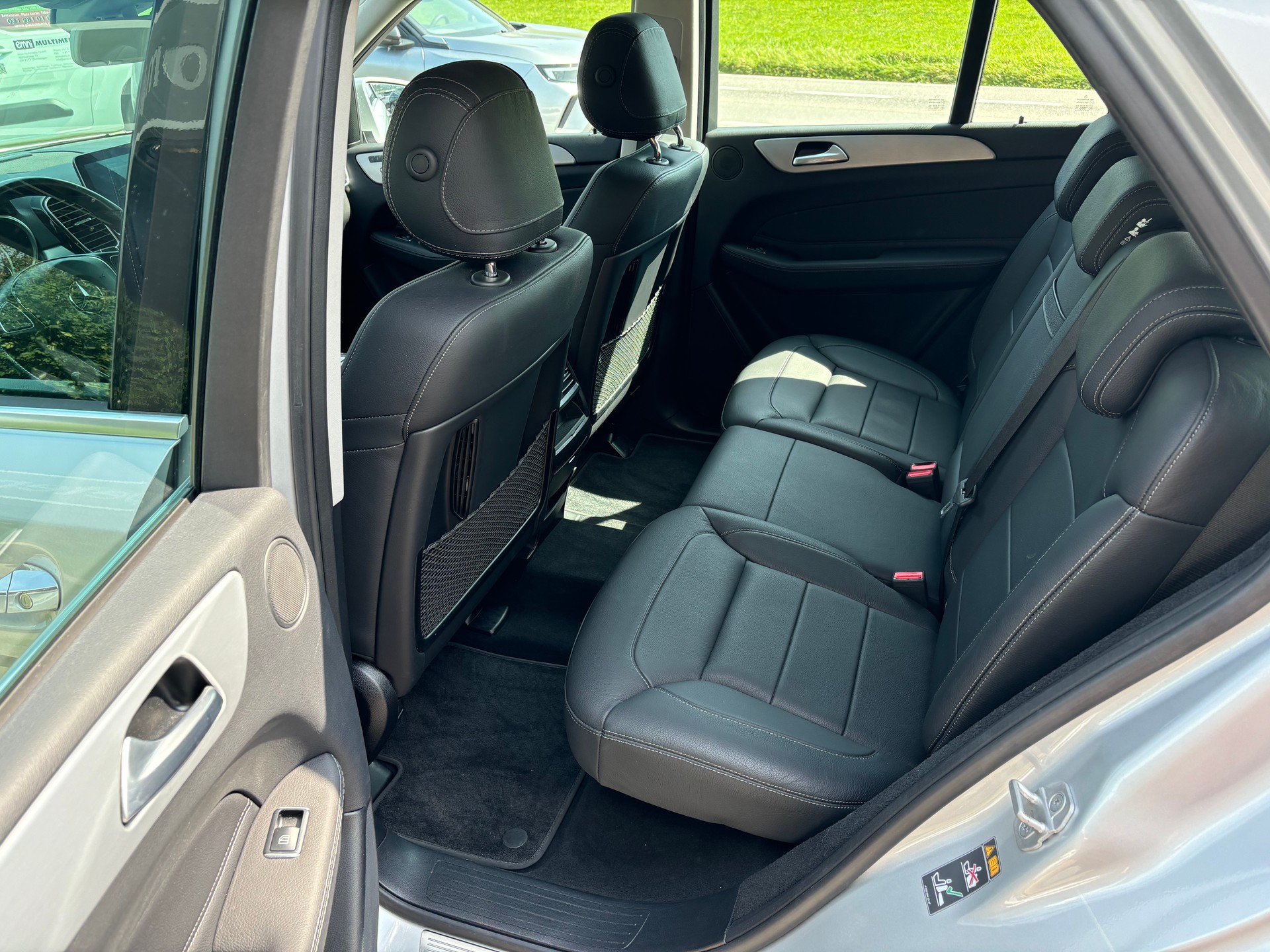 MERCEDES-BENZ GLE 500 e 4Matic 7G-Tronic-image-5