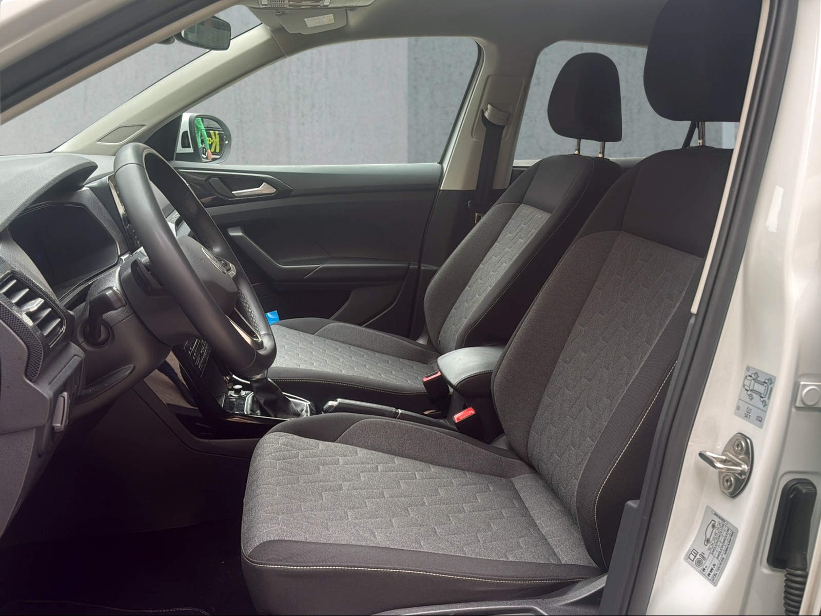 VW T-Cross 1.0 TSI EVO Life DSG-image-10