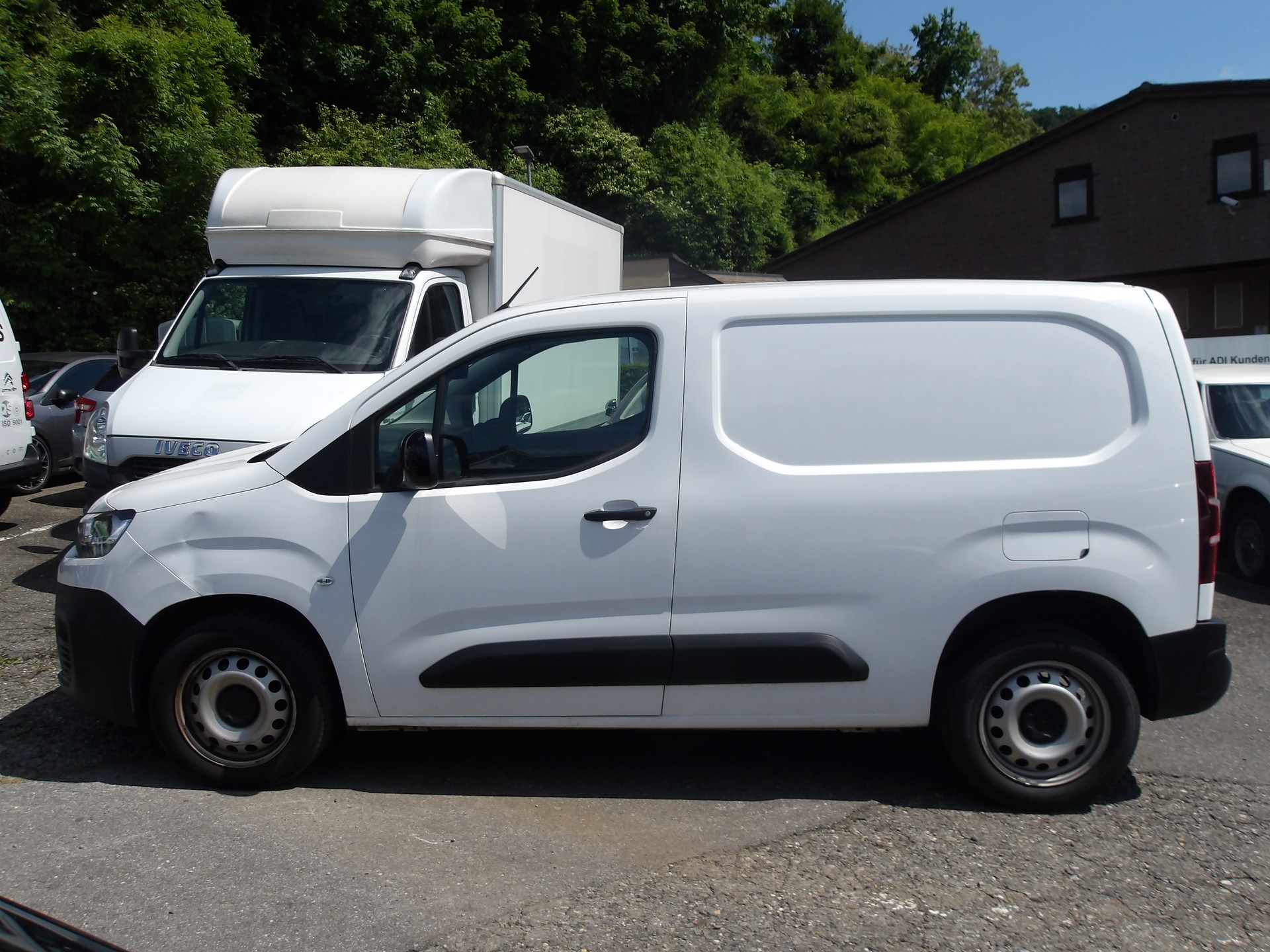 CITROEN Berlingo Van 1.5 Blue HDi 130 s/s Club 1000kg-image-1