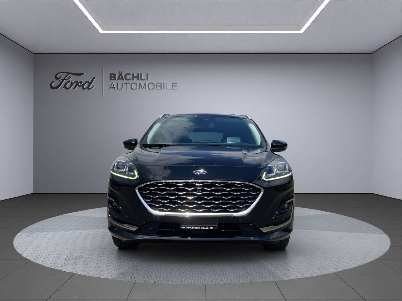 FORD Kuga 2.5 PHEV 225 PS Vignale-showroom-element-1