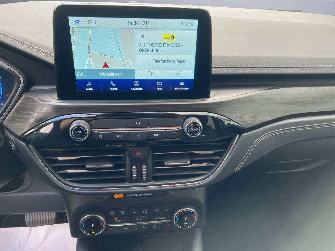 FORD Kuga 2.5 PHEV 225 PS Vignale-image-8
