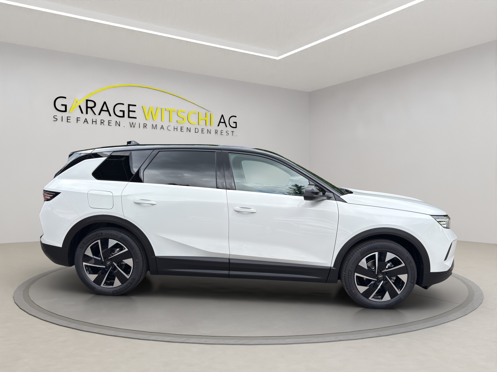 OPEL Grandland 1.2 Turbo GS Hybrid-image-3