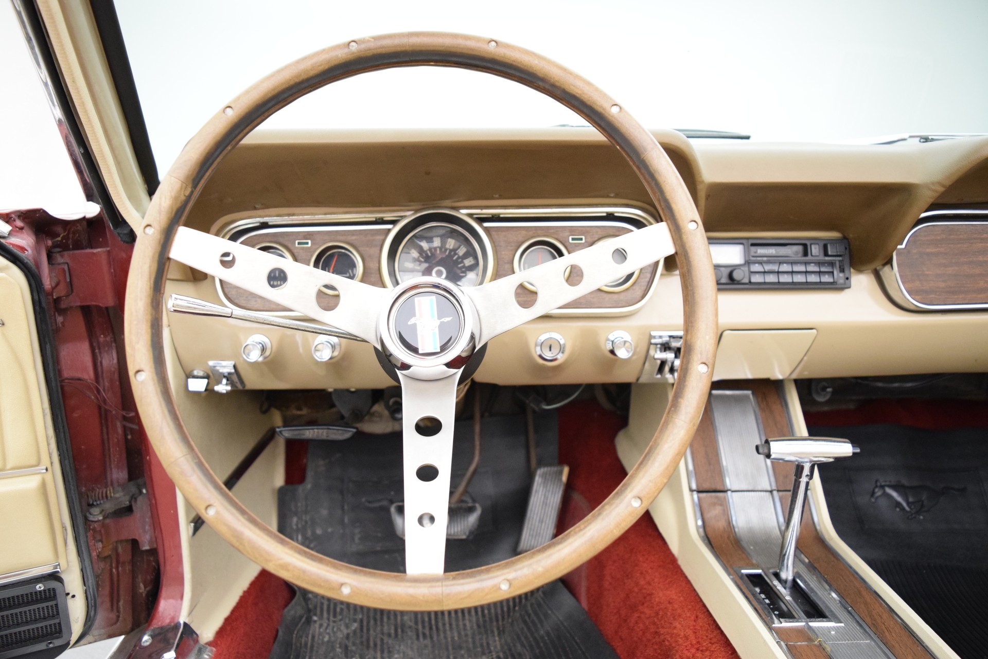 FORD Mustang GT Convertible V8 A-Code-image-10
