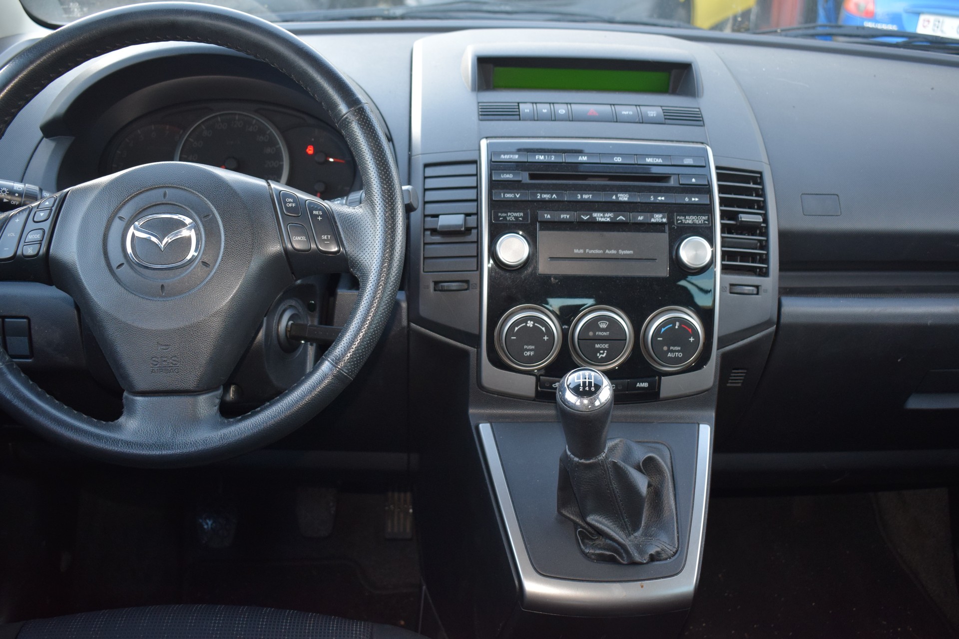 MAZDA 5 2.0 16V Confort-image-4
