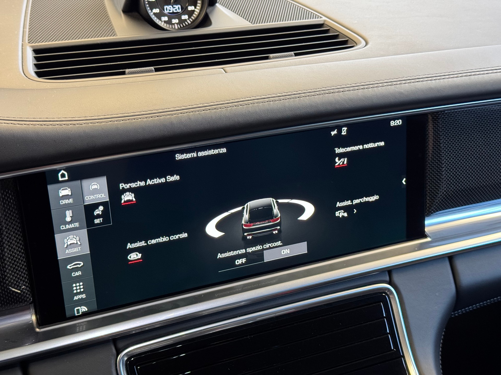 PORSCHE Panamera Turbo PDK-image-15