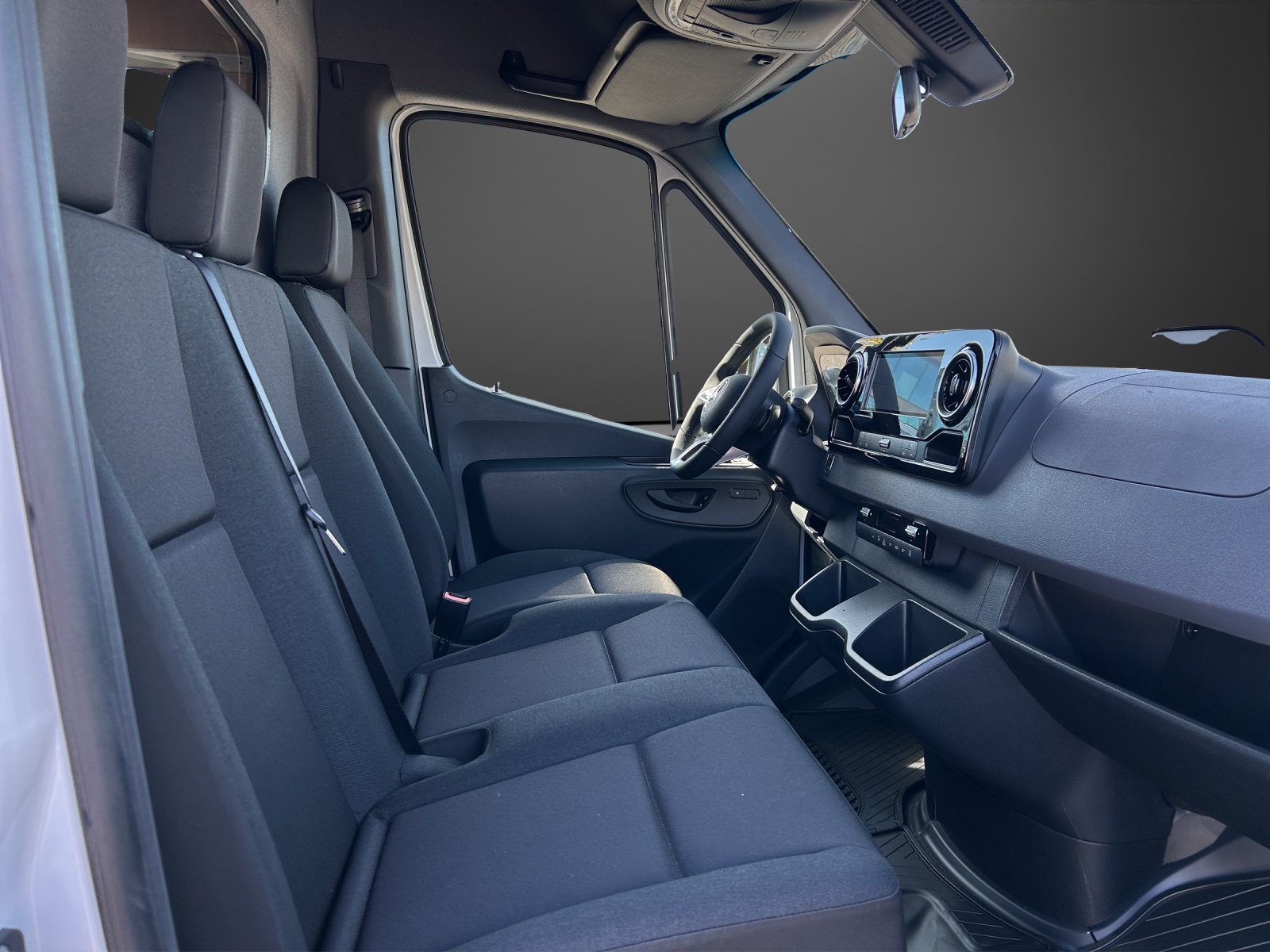MERCEDES-BENZ eSprinter 320 PRO KA 3665mm S Worker-image-7