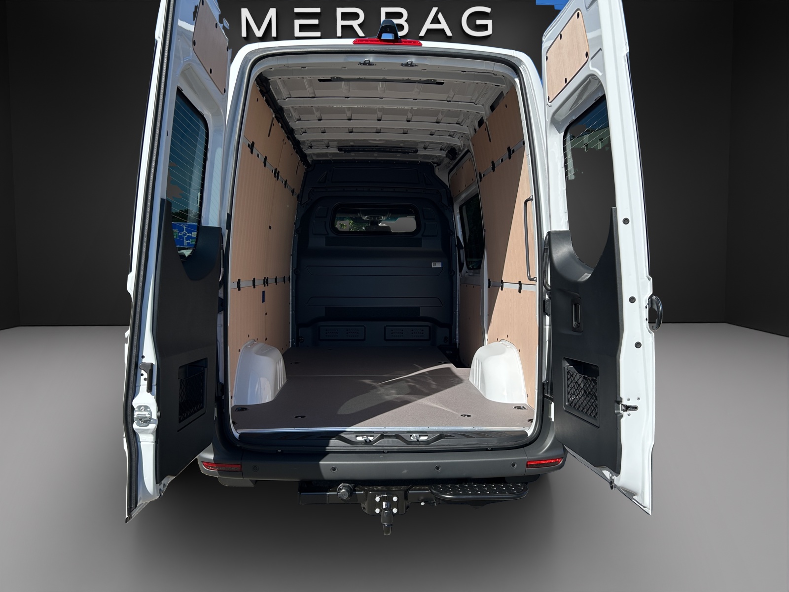 MERCEDES-BENZ eSprinter 320 PRO KA 3665mm S Worker-image-5