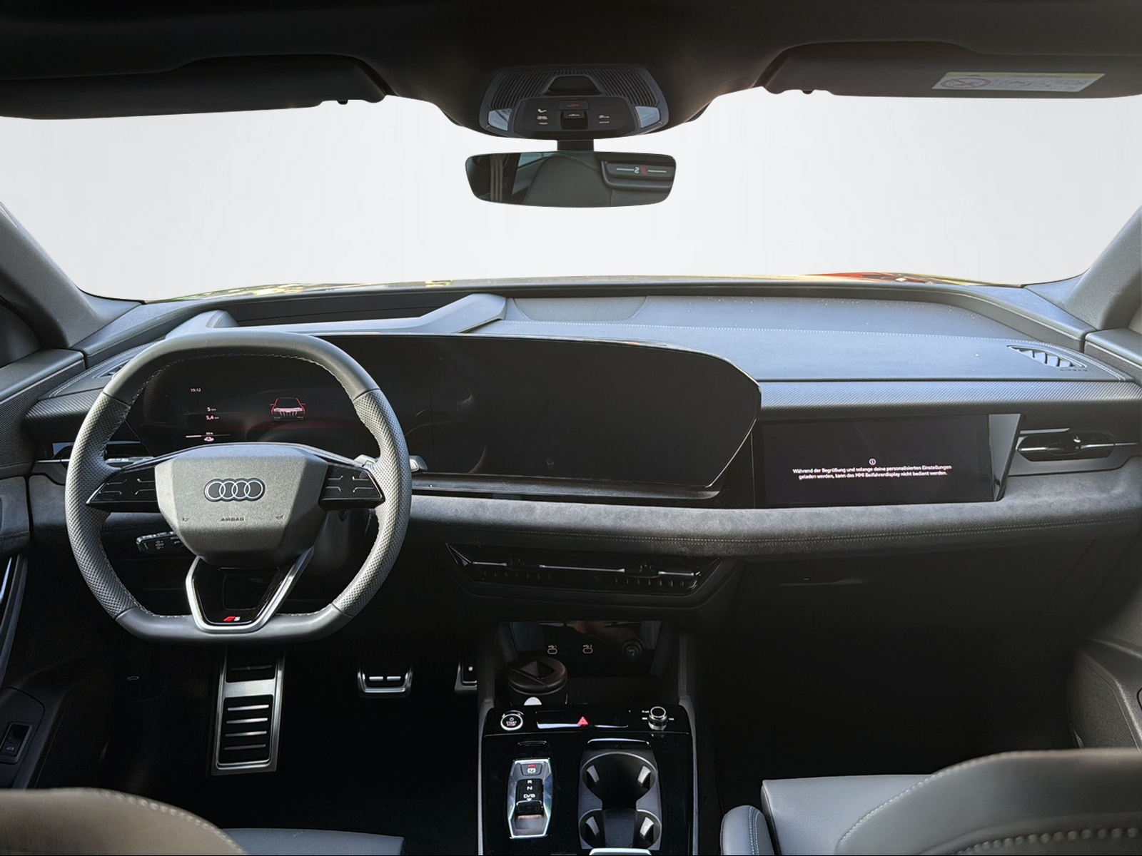 AUDI Q6 e-tron Sportback quattro-image-9