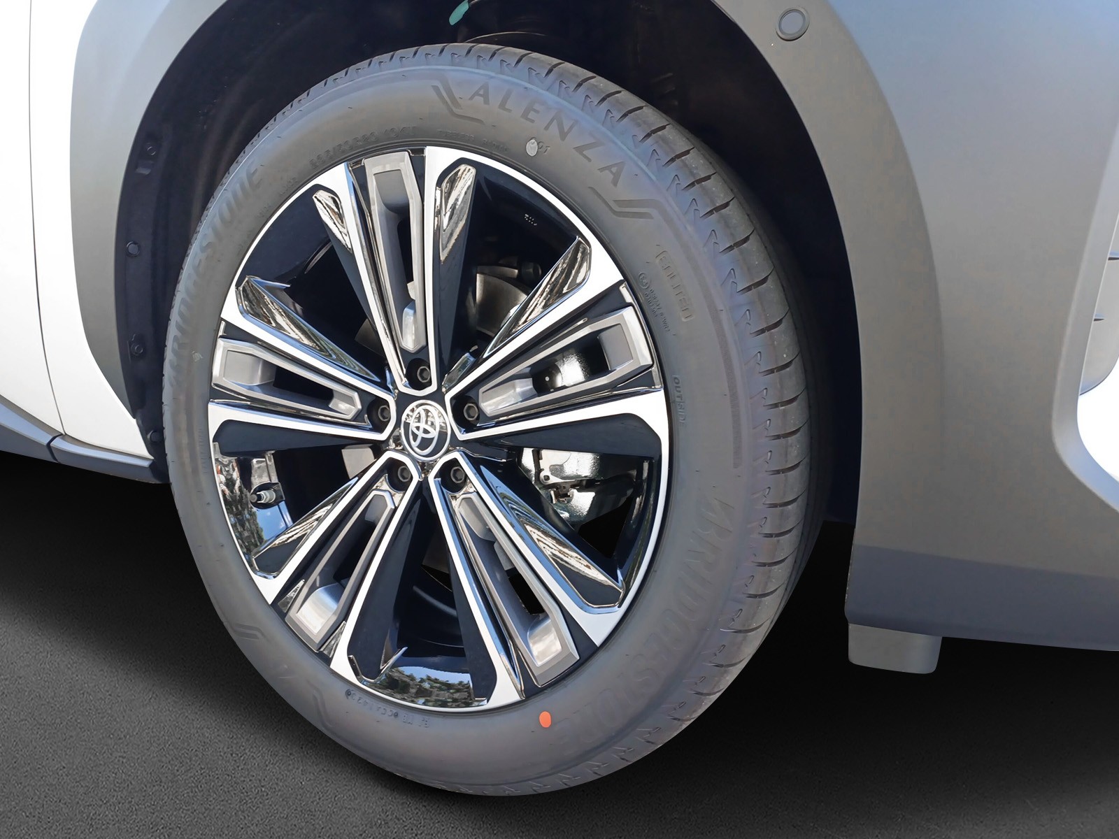 TOYOTA bZ4X Premium AWD-image-3