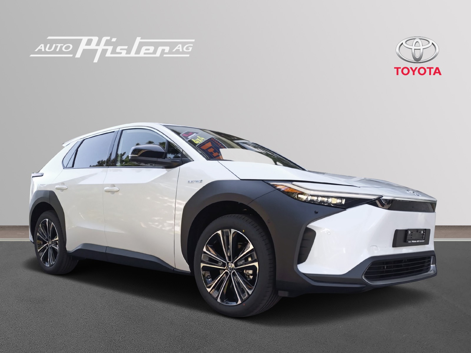 TOYOTA bZ4X Premium AWD-image-0