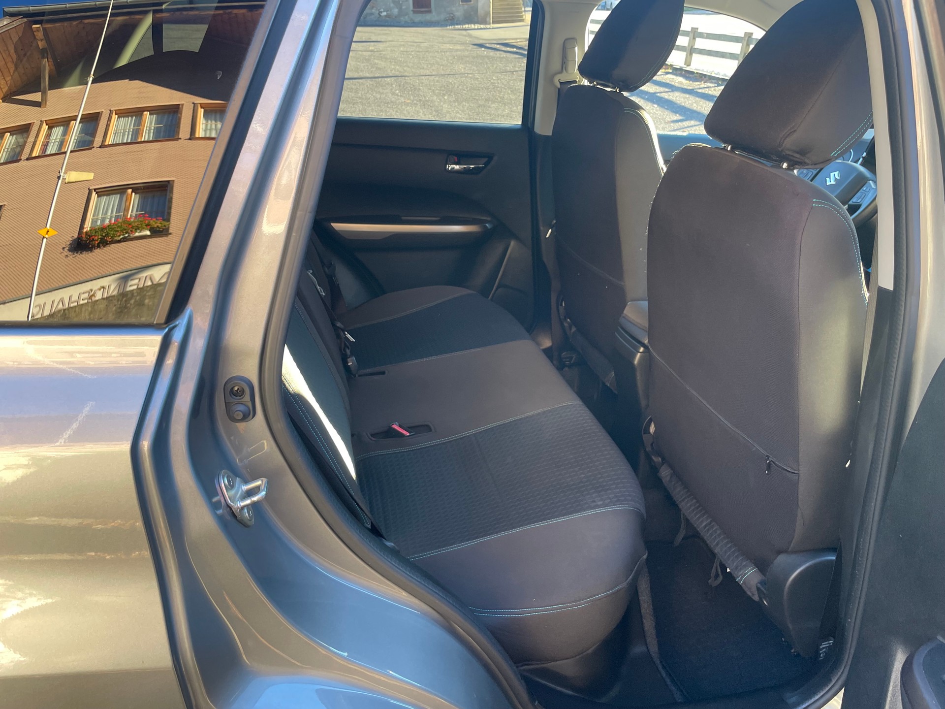 SUZUKI VITARA-image-9
