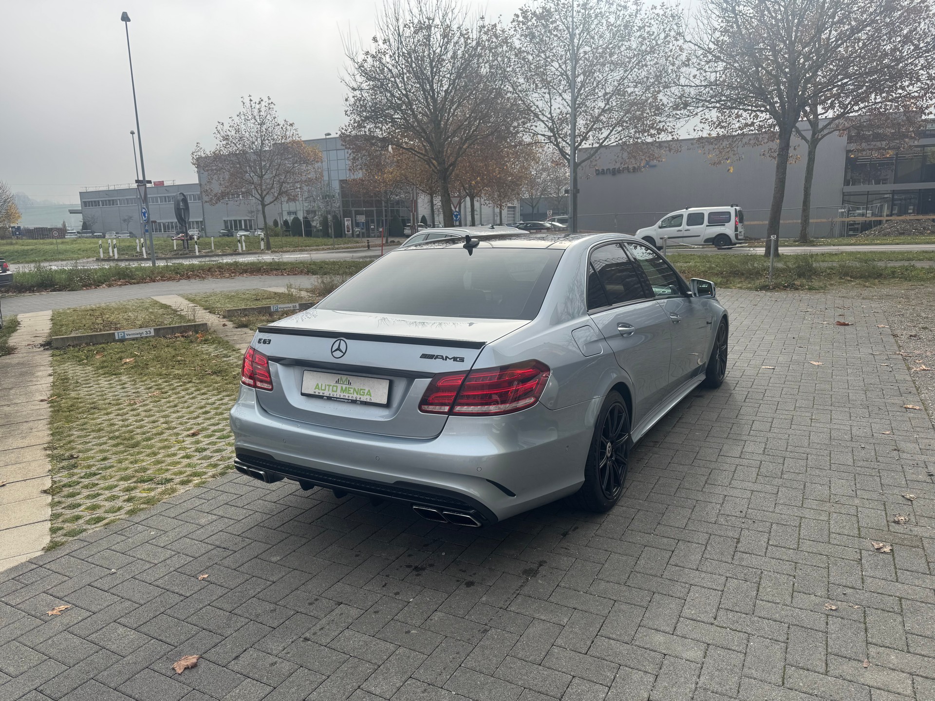 MERCEDES-BENZ E 63 AMG Speedshift-image-4