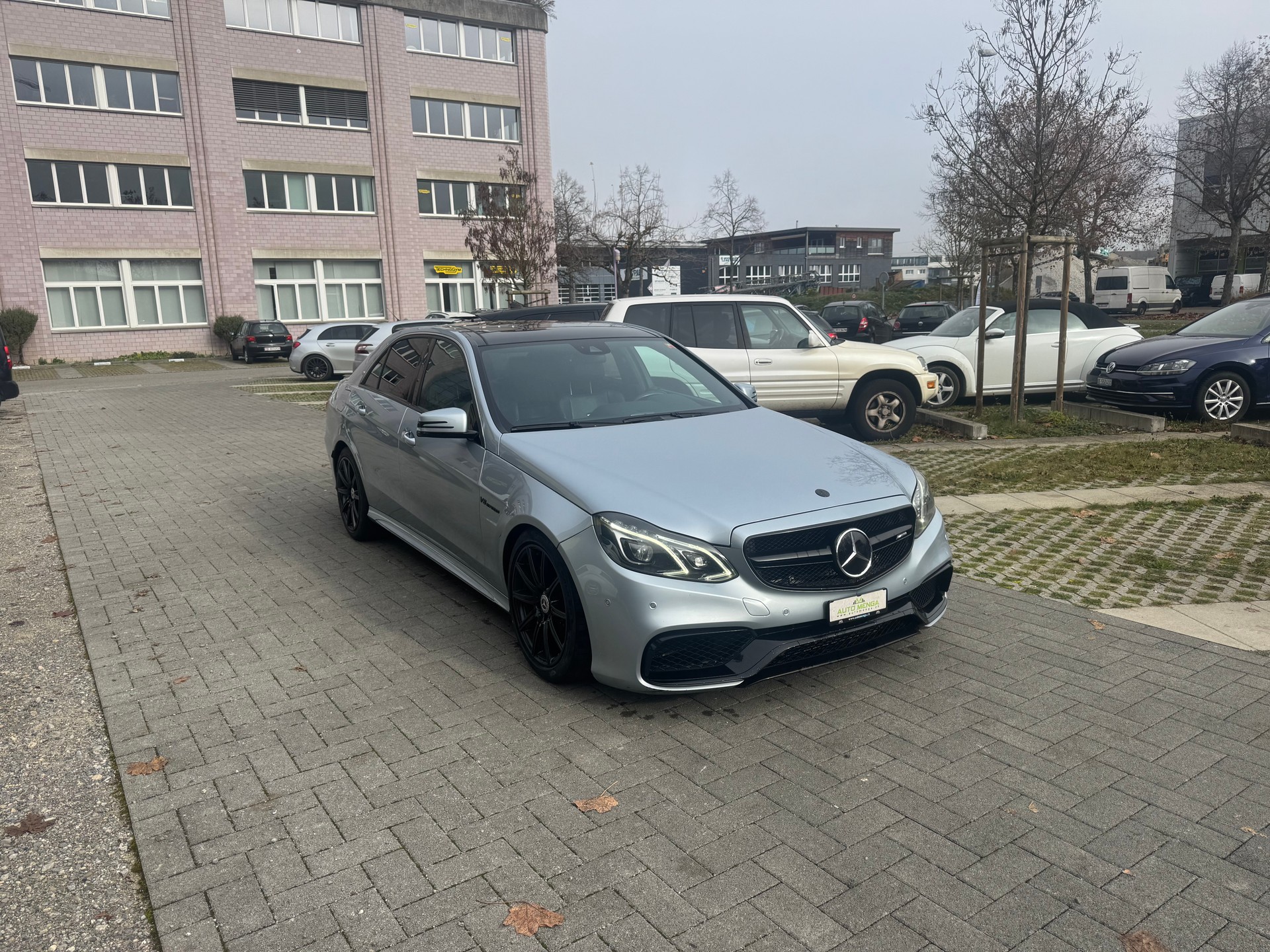 MERCEDES-BENZ E 63 AMG Speedshift-image-2