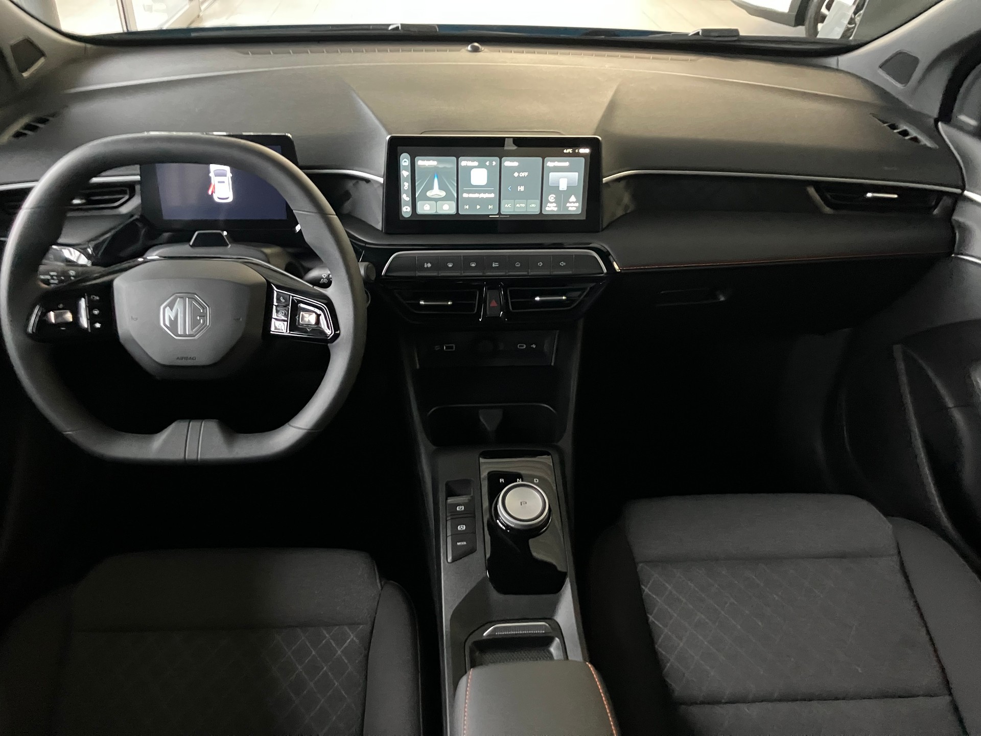 MG 3 1.5 Hybrid Comfort Aut.-image-6