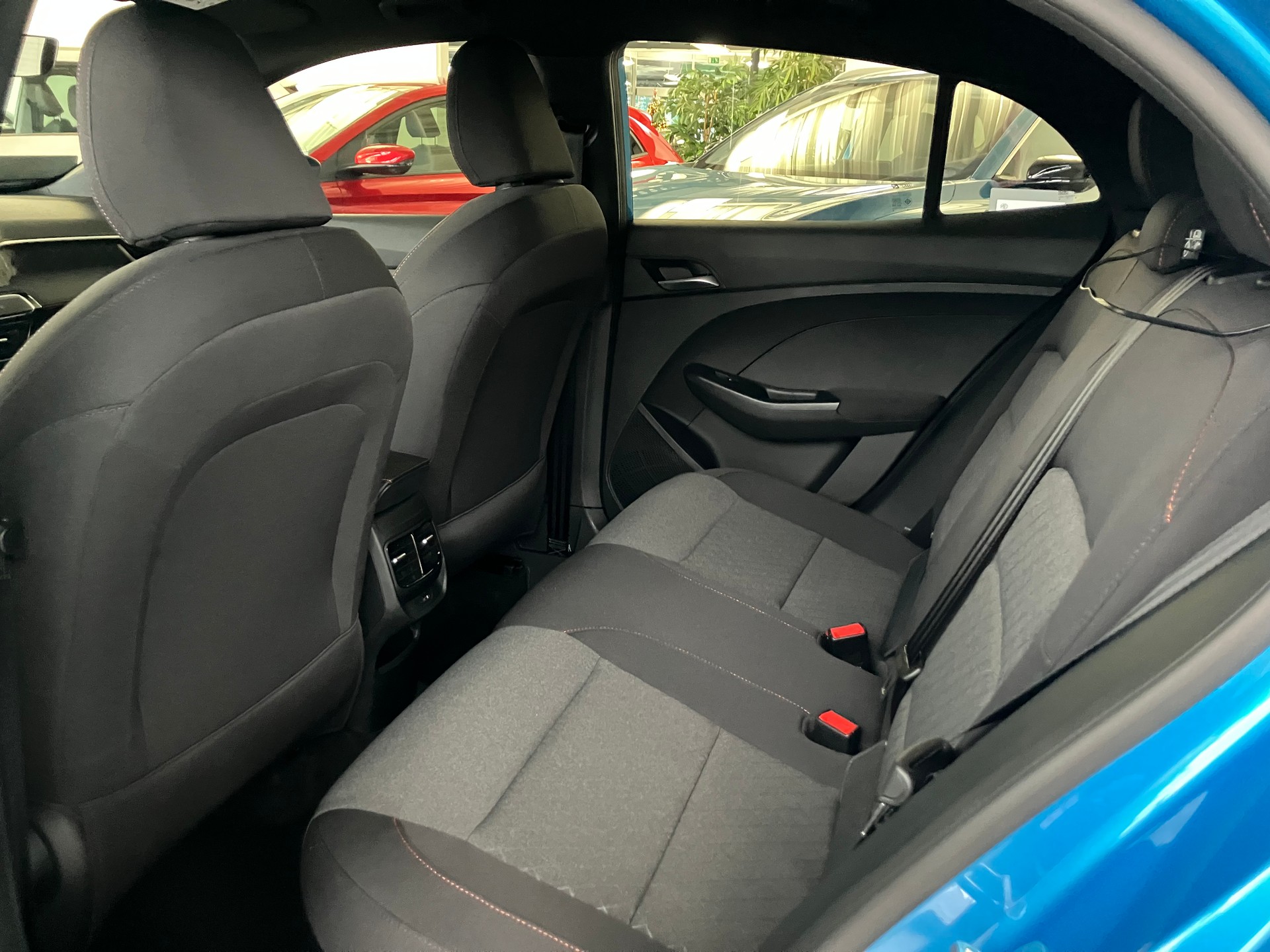 MG 3 1.5 Hybrid Comfort Aut.-image-4