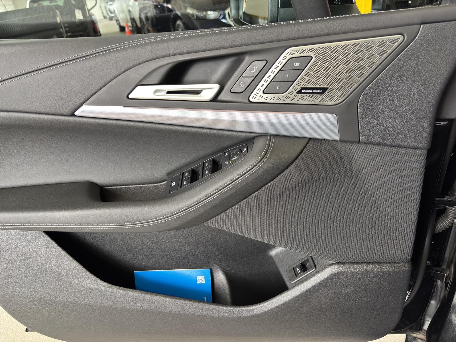 BMW 223d xDrive SDKG Active Tourer-image-5
