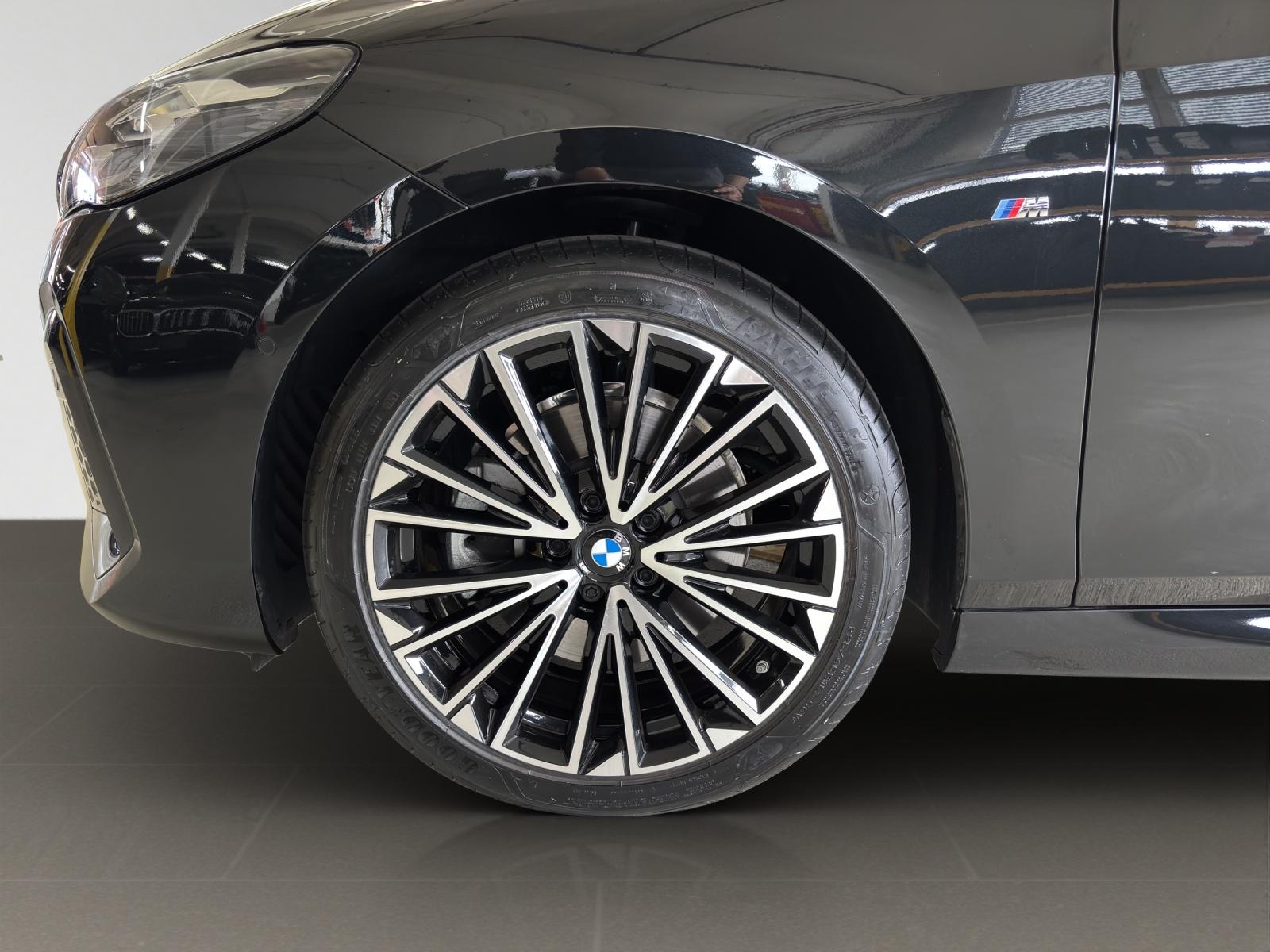 BMW 223d xDrive SDKG Active Tourer-image-2