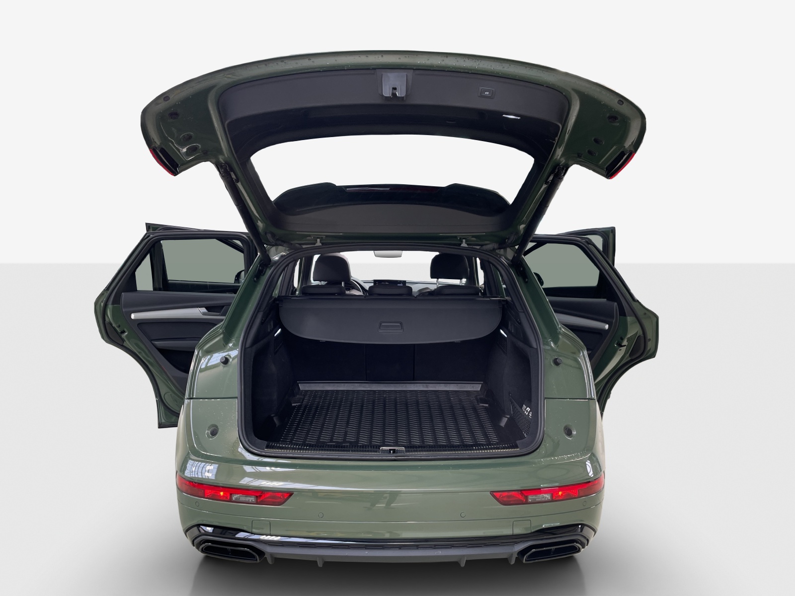 AUDI Q5 40 TDI Black Edition quattro S-tronic-image-12