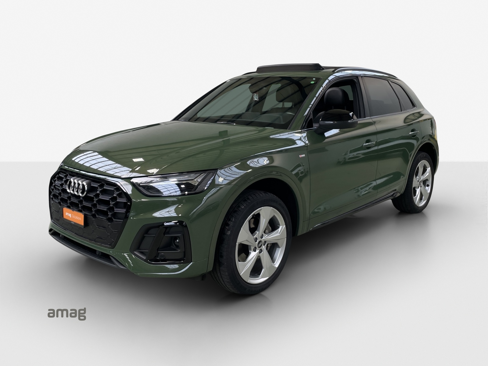 AUDI Q5 40 TDI Black Edition quattro S-tronic-image-0