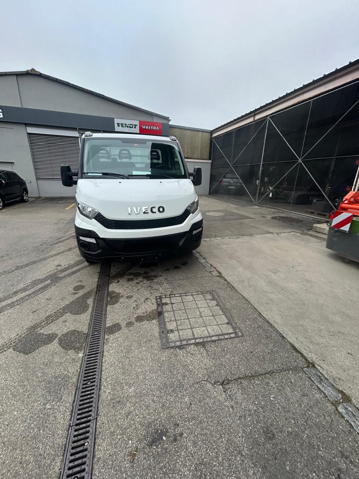 IVECO 35 C 15