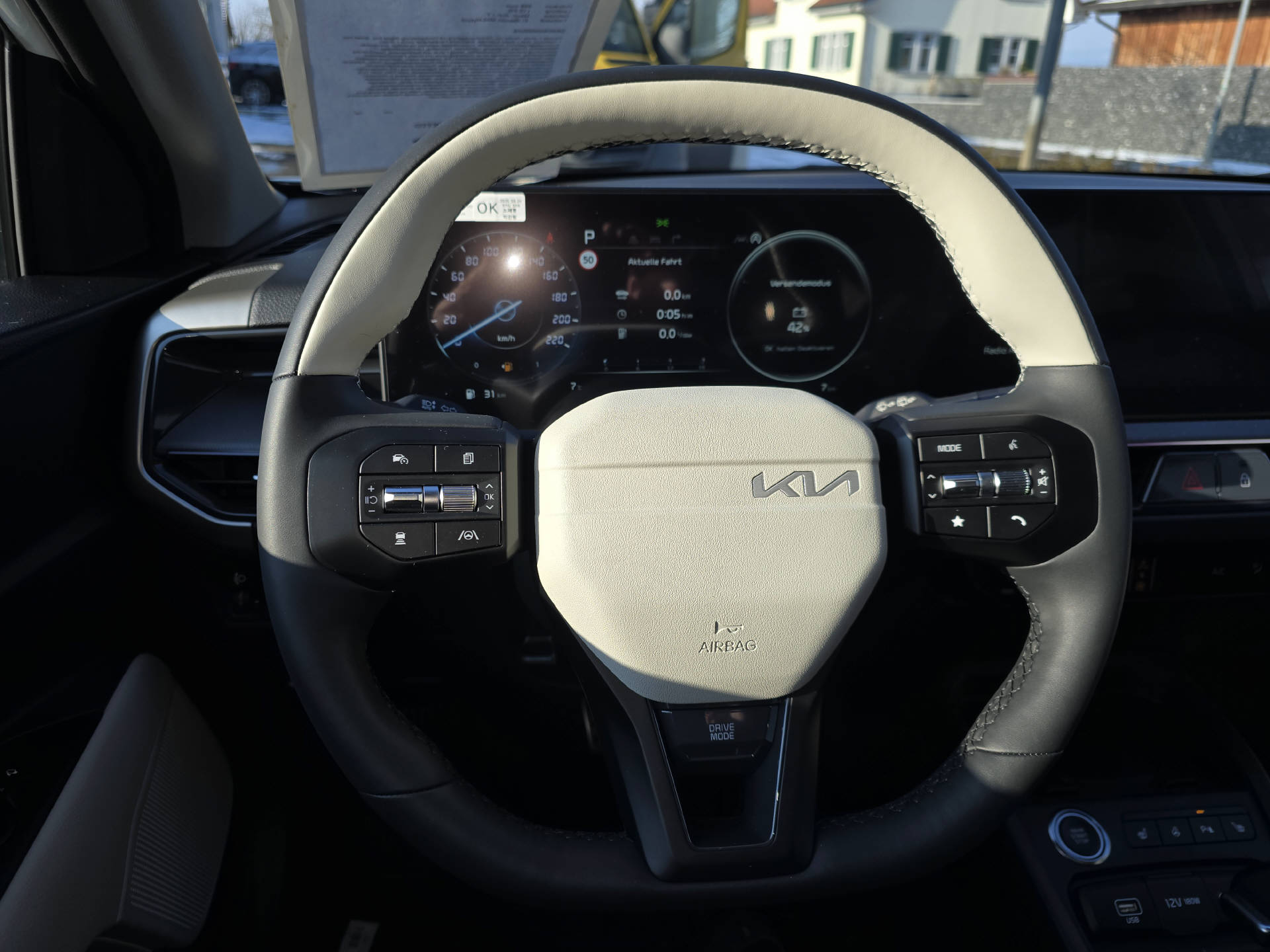 KIA Stonic 1.0 T-GDi MHEV GT-Line-image-10
