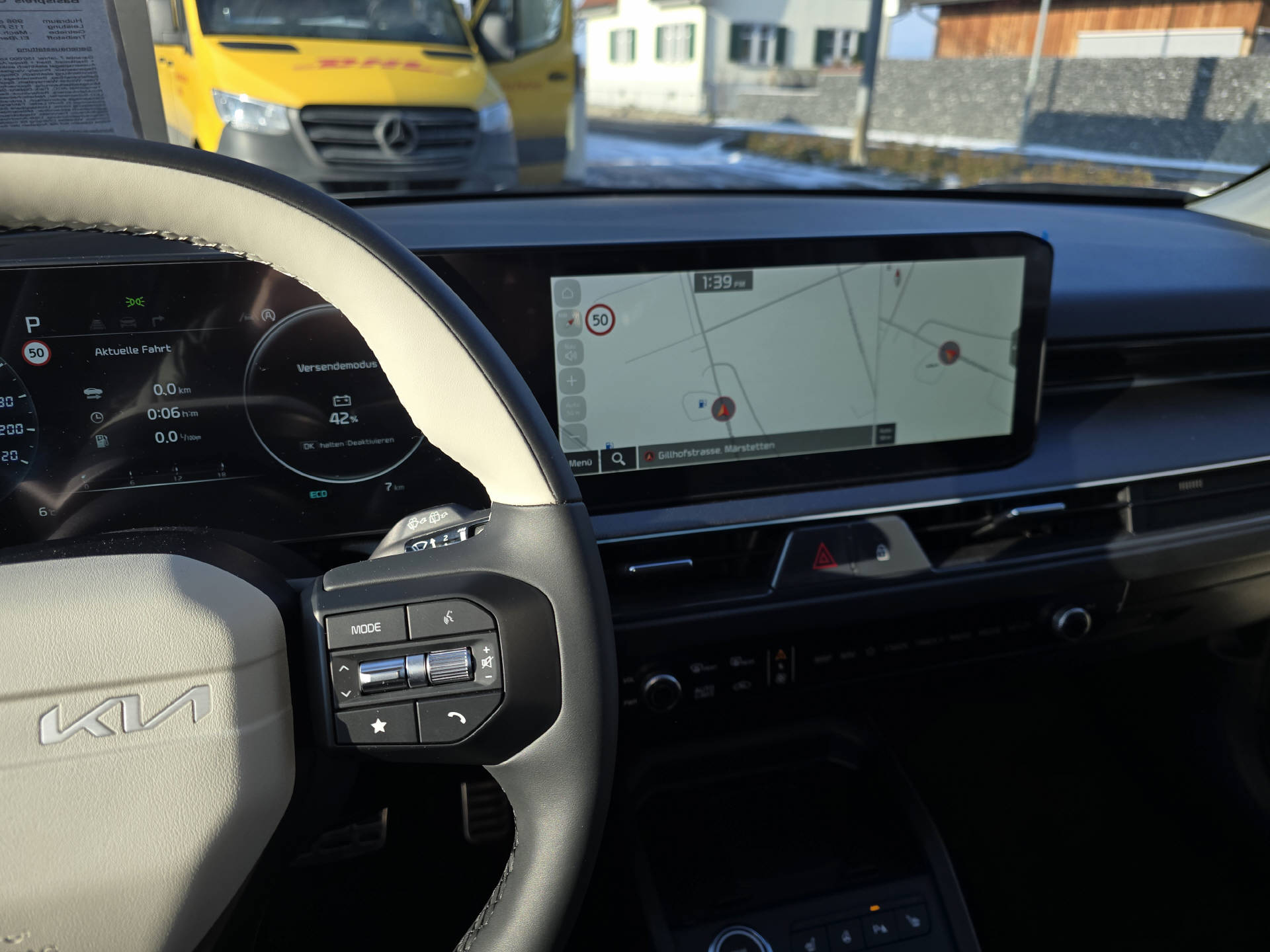 KIA Stonic 1.0 T-GDi MHEV GT-Line-image-11